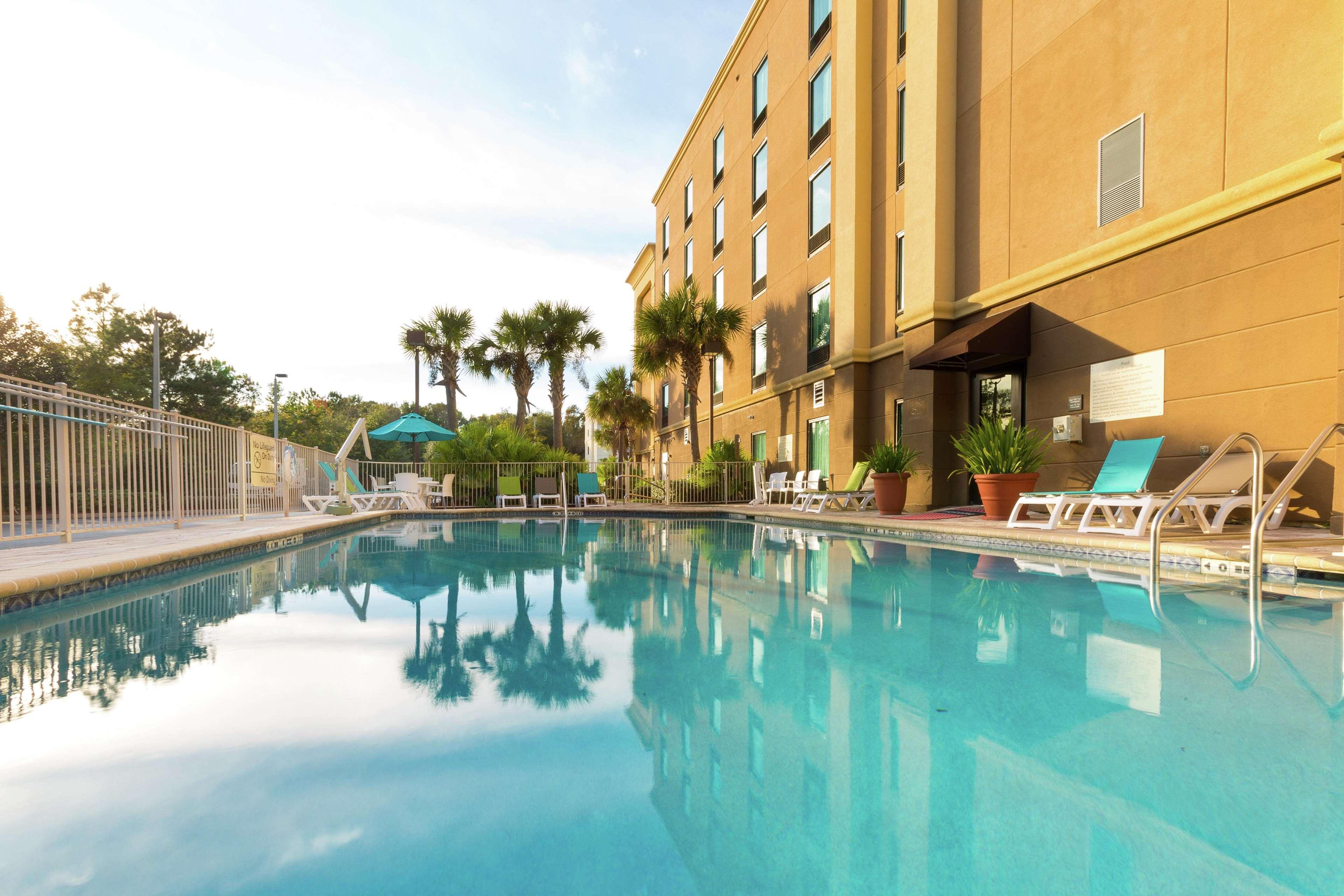 Hampton & Jacksonville-airport Hotel