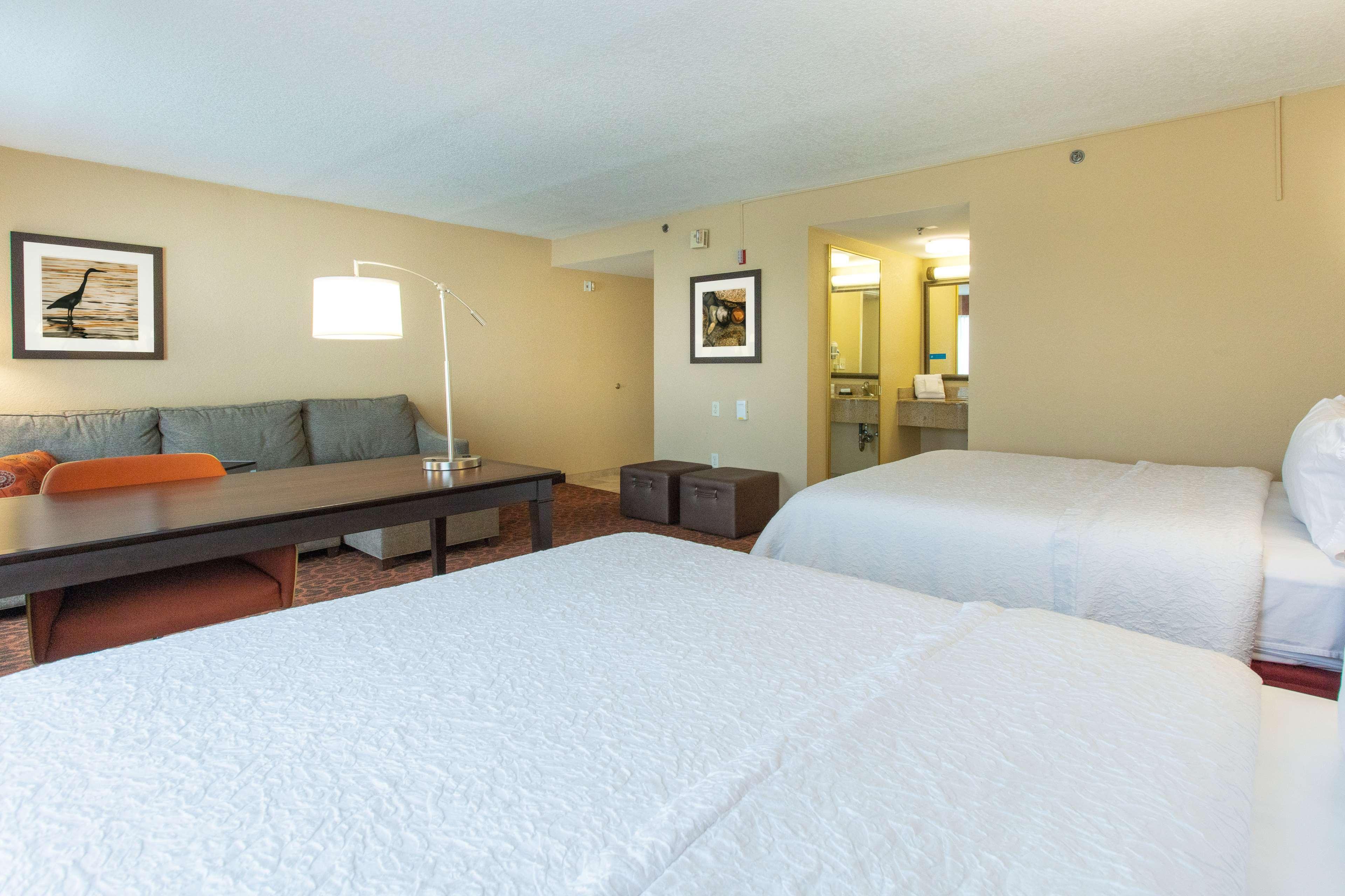 Hotel Hampton & Jacksonville-airport 3*