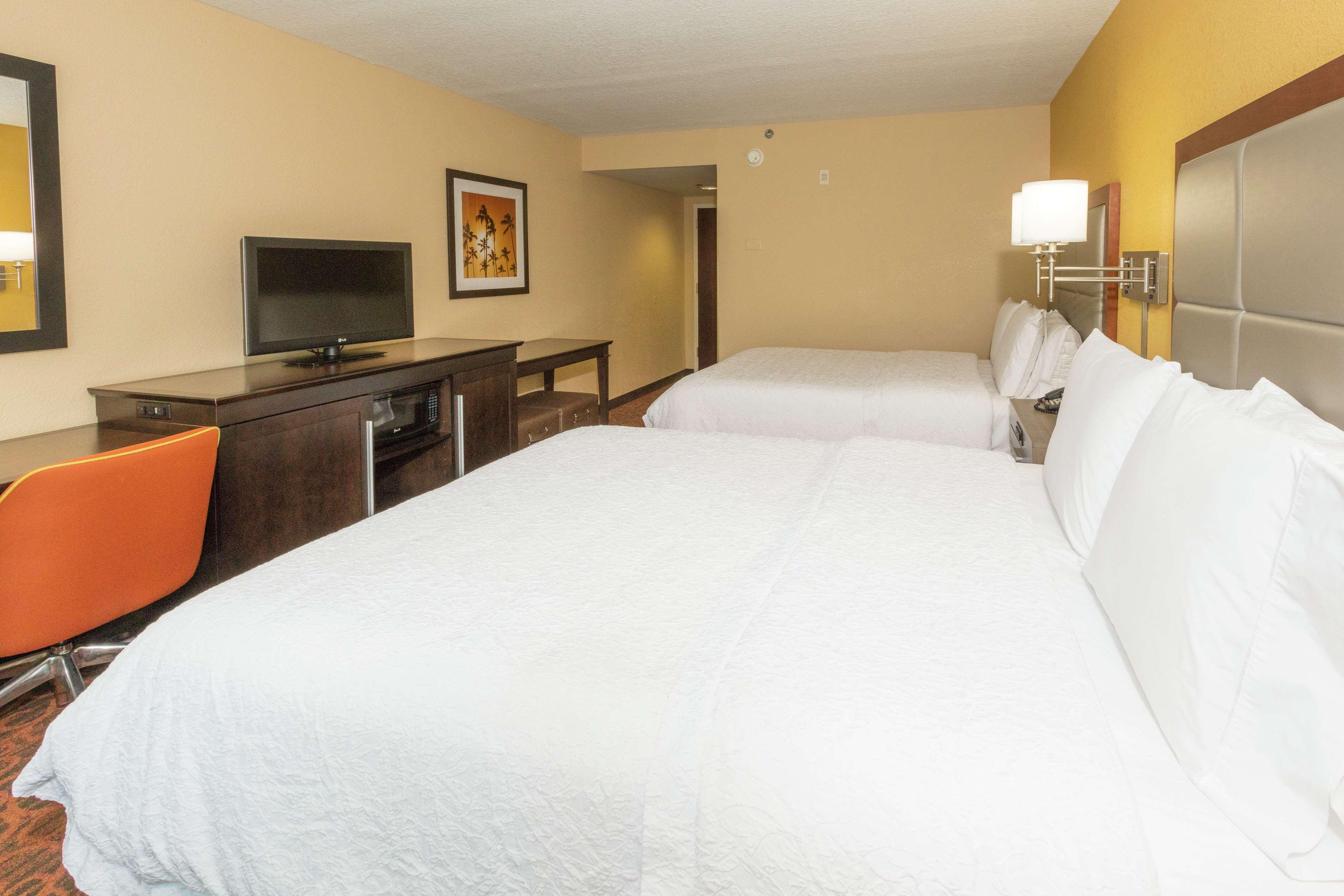 Hotel Hampton & Jacksonville-airport 3*