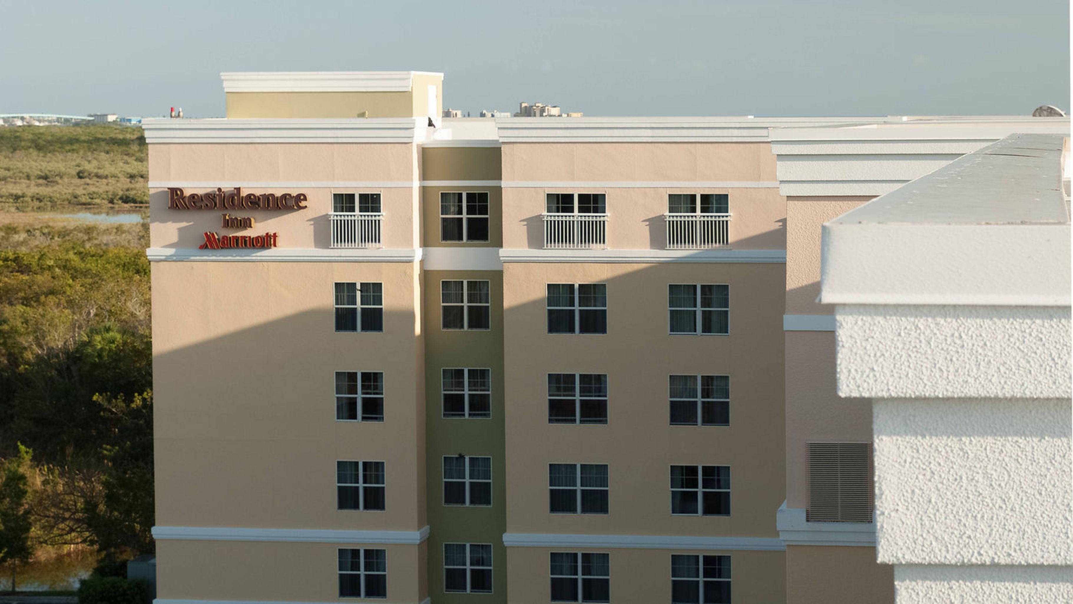 Hotel Myers Sanibel Truckland