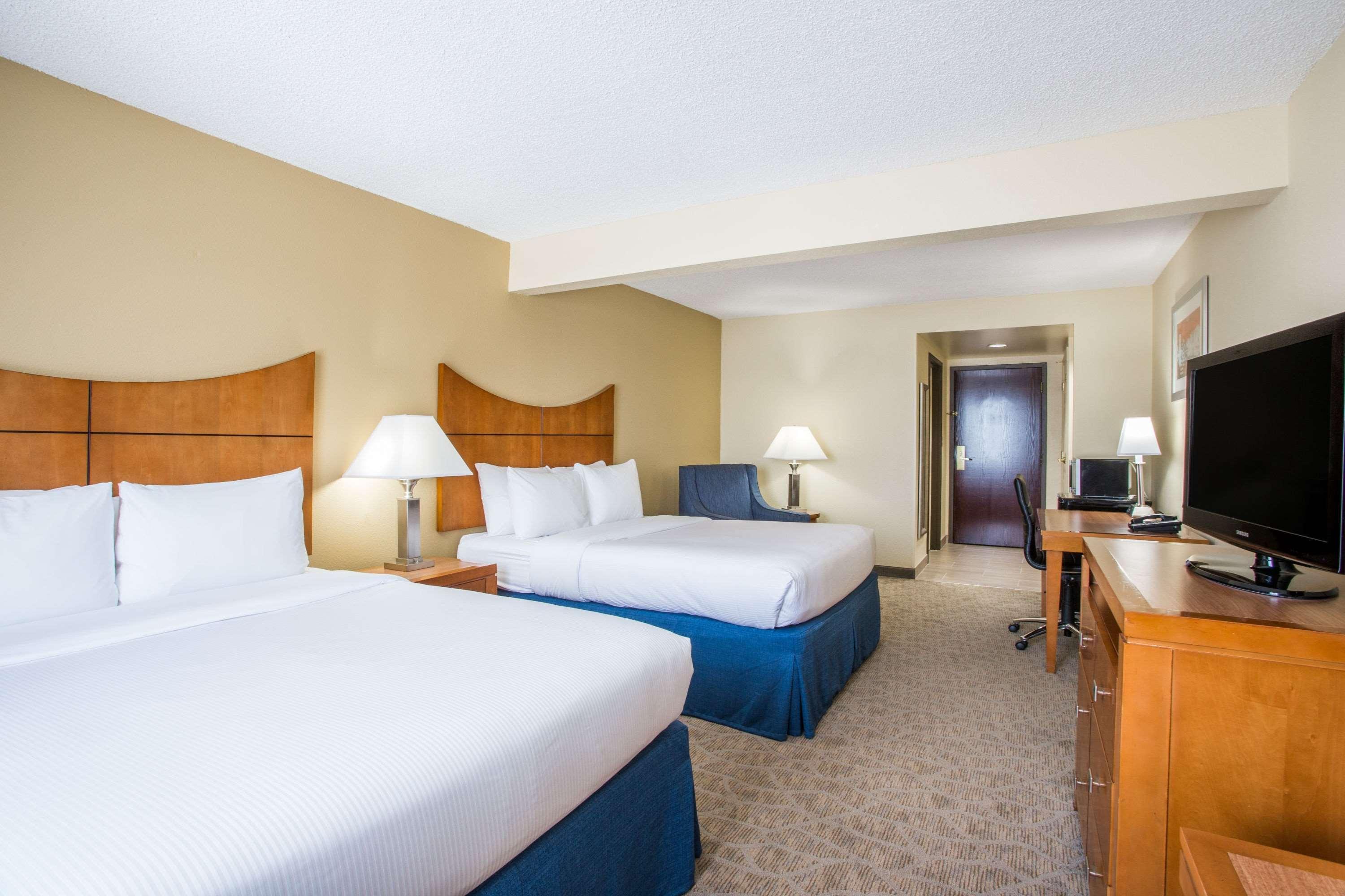 Wingate By Wyndham, Universal - Free Theme Park Shuttle
