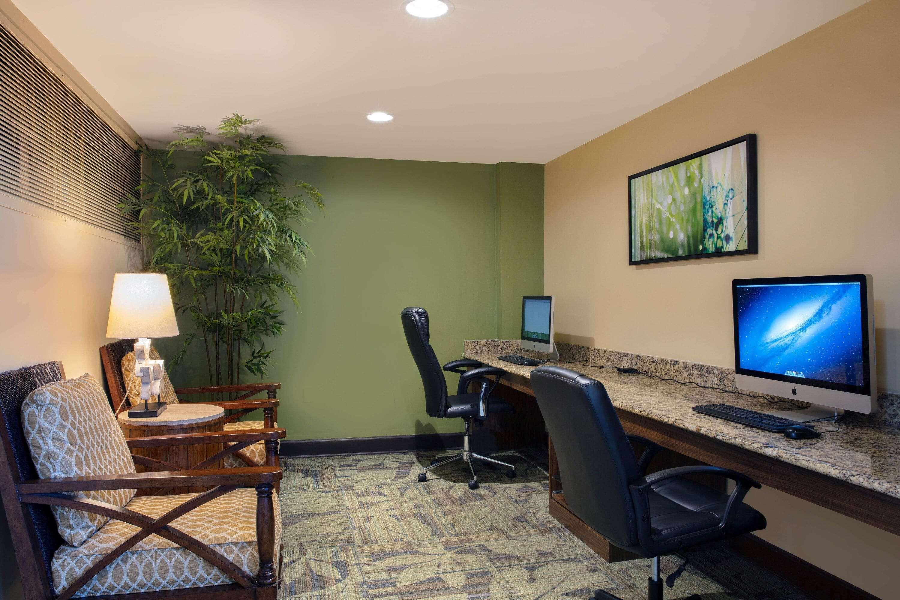 Hotel La Quinta By Wyndham Cocoa Oceanfront