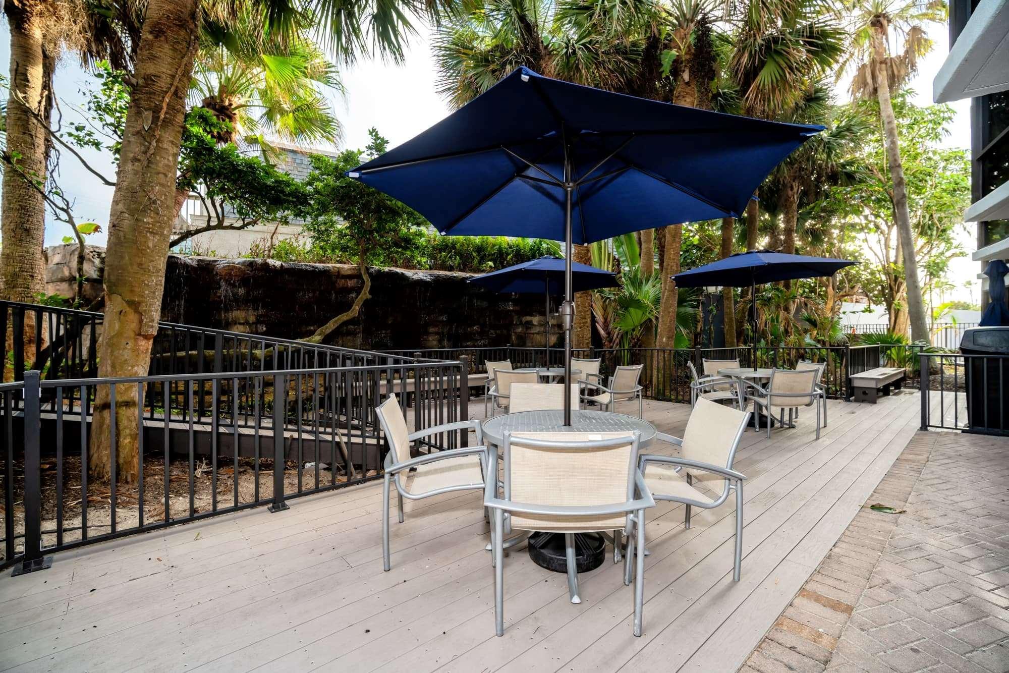 Hotel La Quinta By Wyndham Cocoa Oceanfront Cocoa Beach
