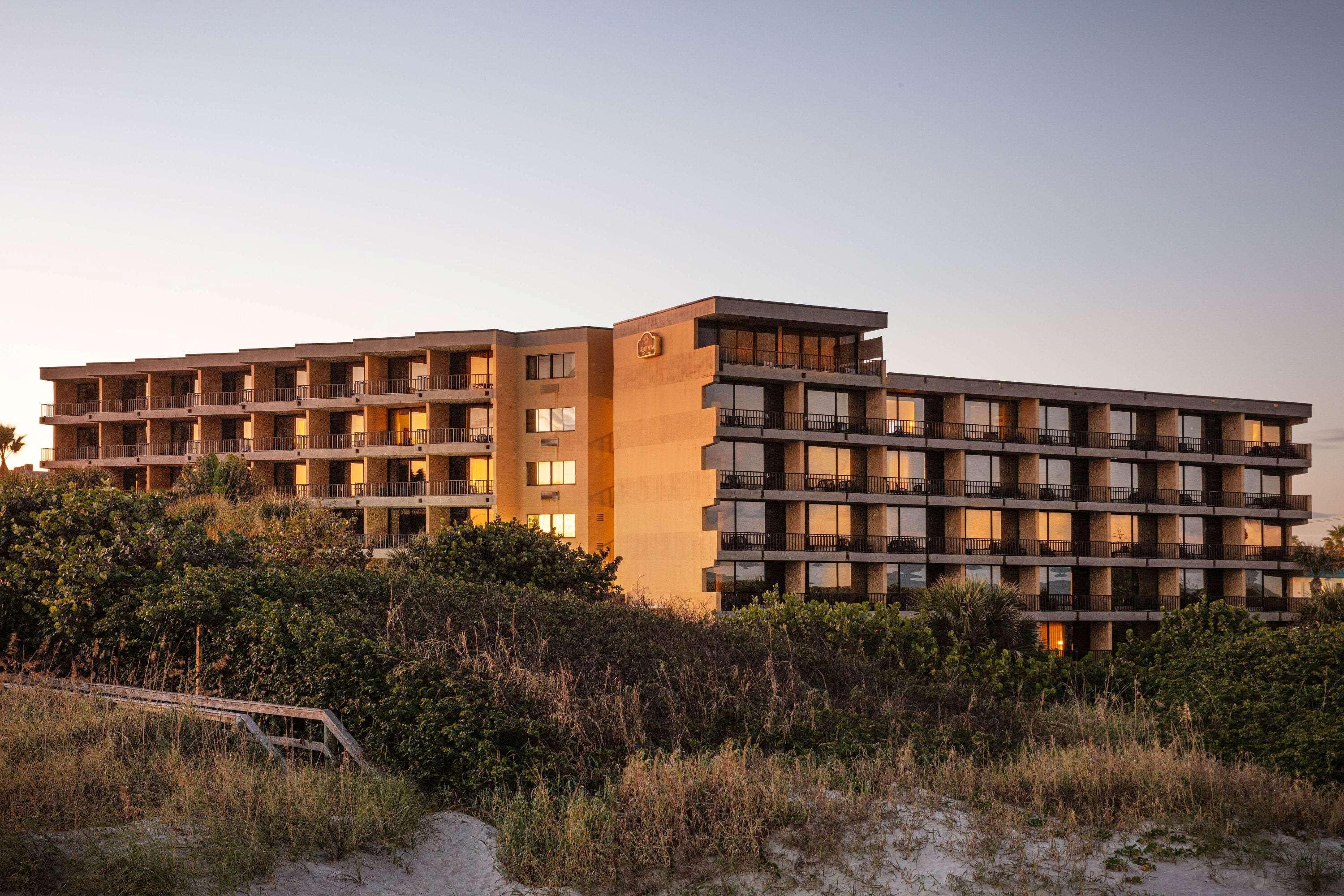 La Quinta By Wyndham Cocoa Oceanfront 3*