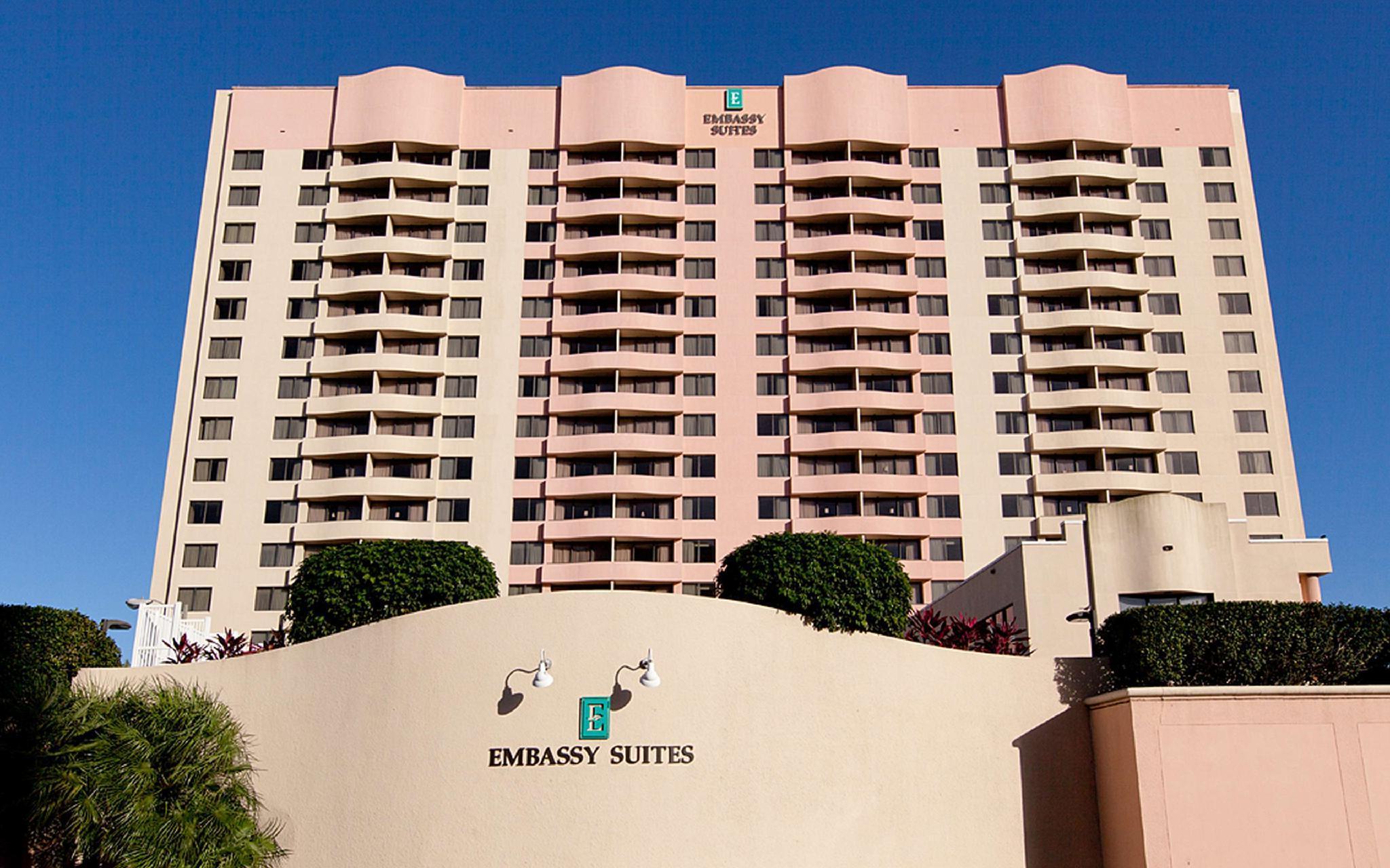 Embassy By Hilton Airport Westshore 3*