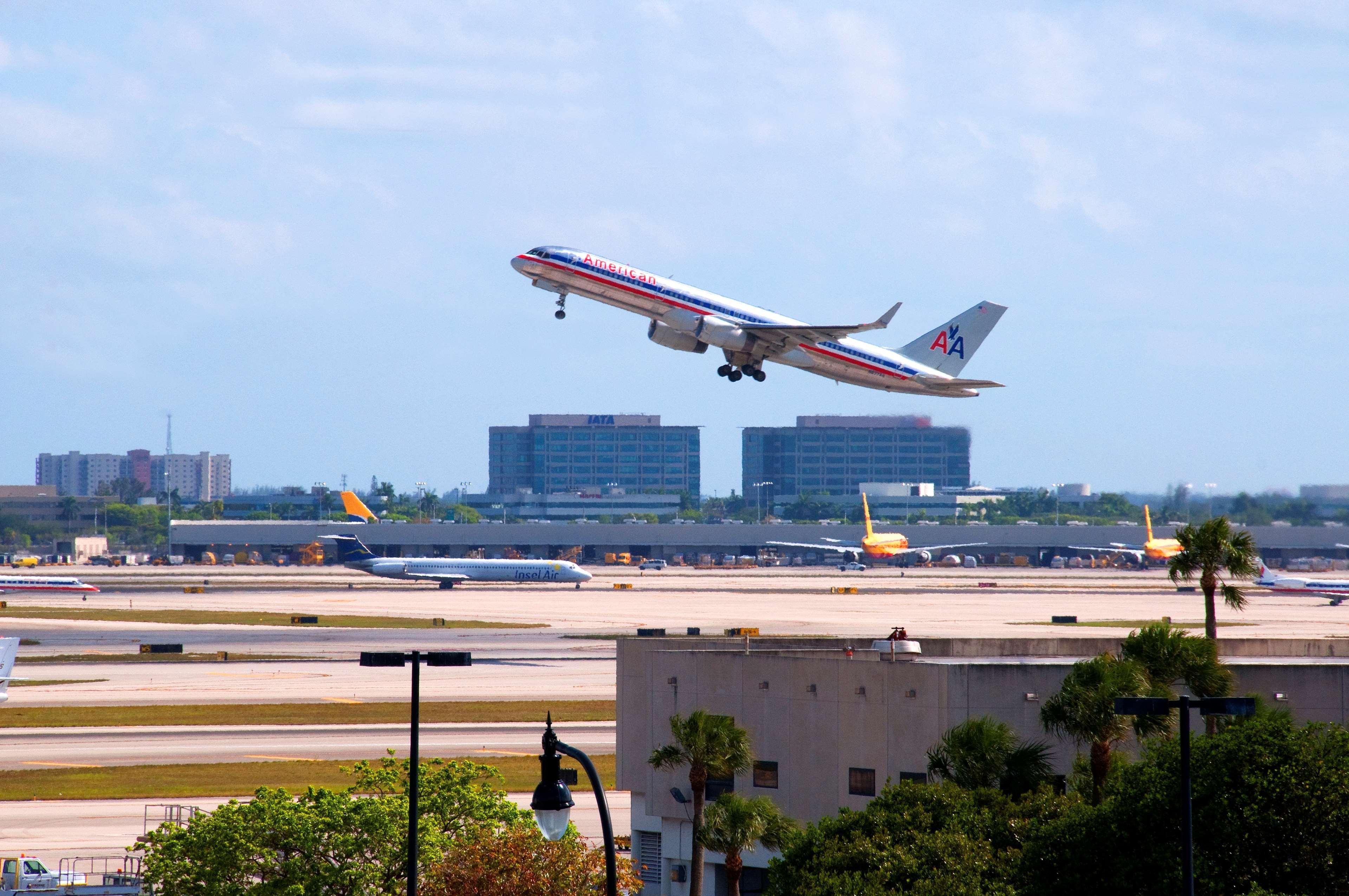 Western Miami Airport North & Hotel Miami Springs