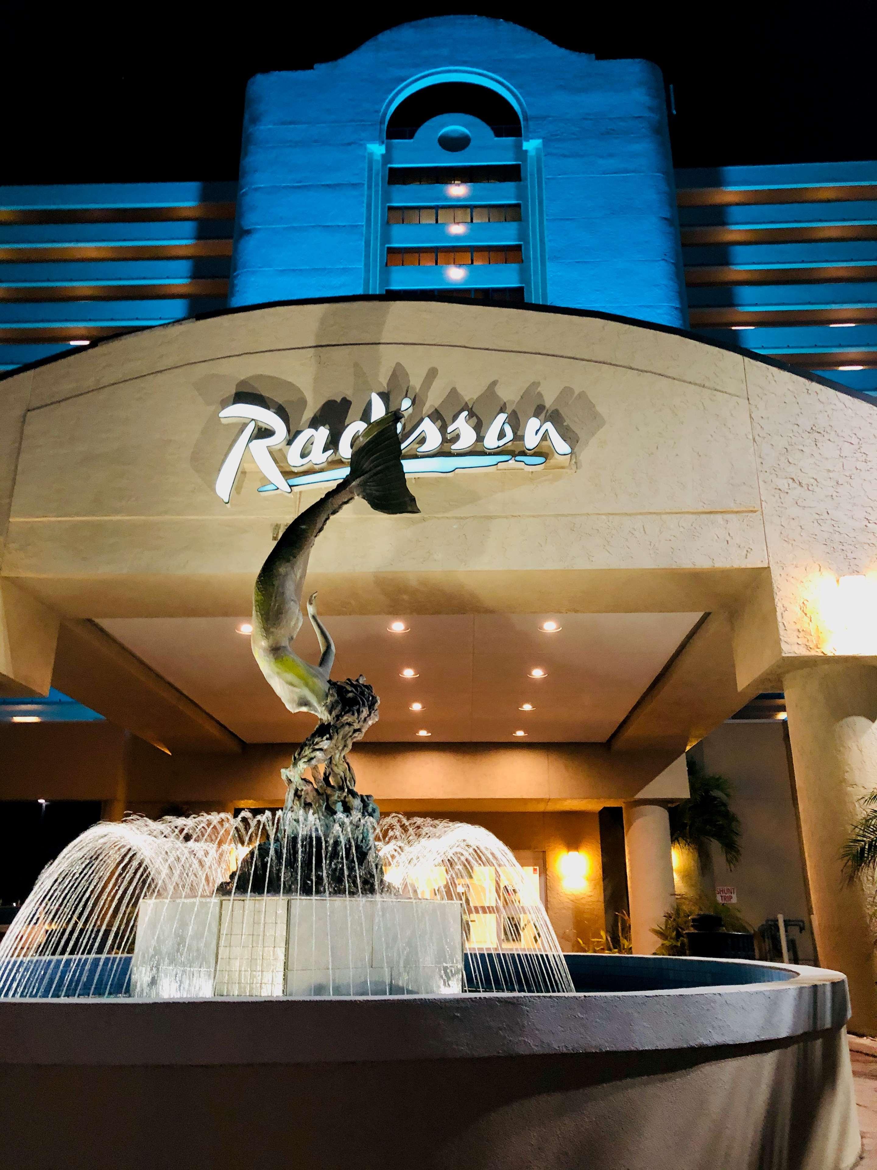 Radisson Oceanfront