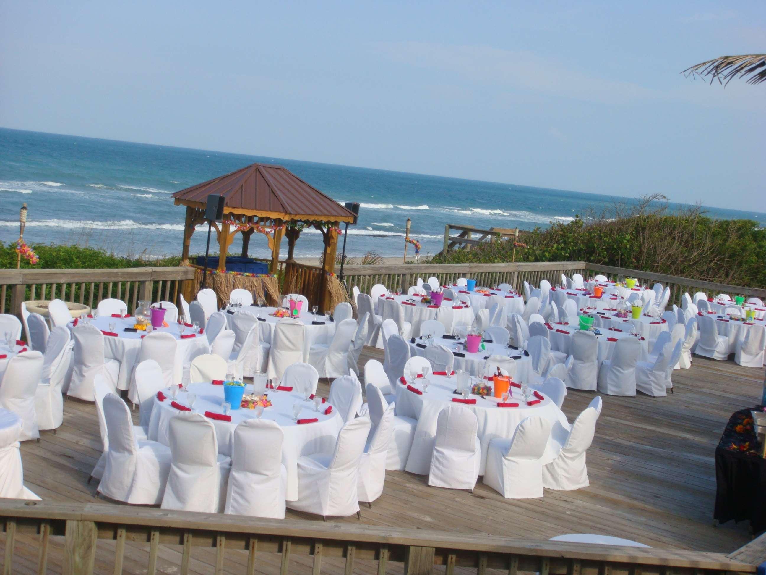 Radisson Oceanfront 3*