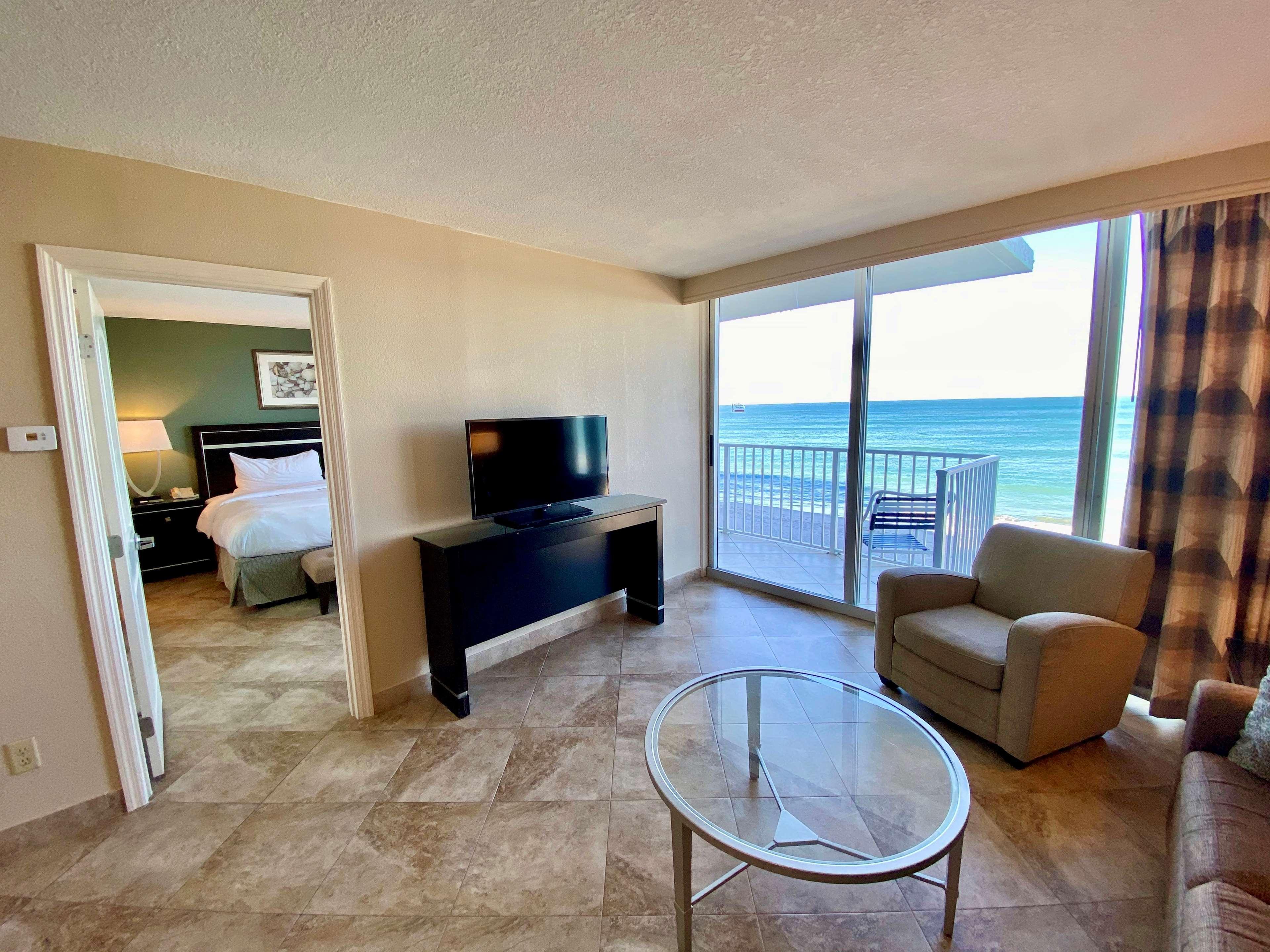 Radisson Oceanfront Hotel