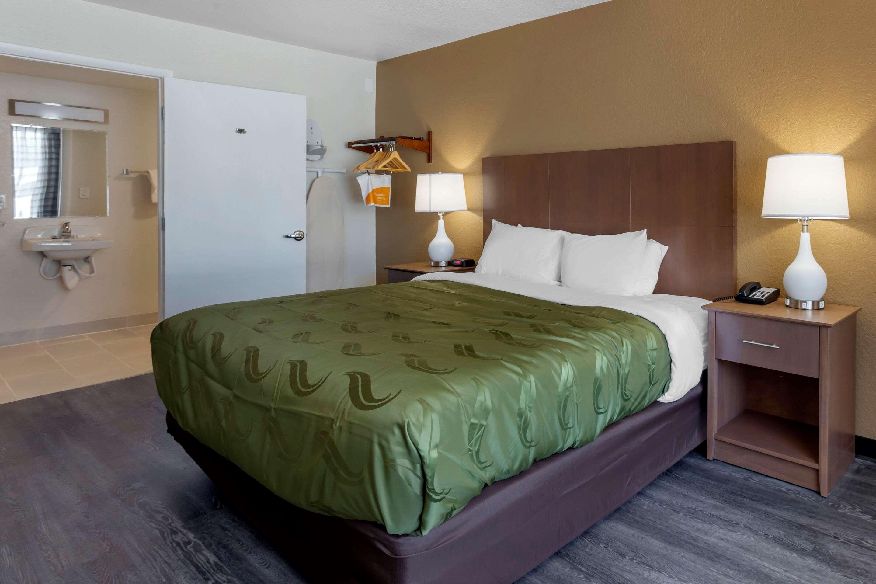 Quality North-tampa Bay Inn