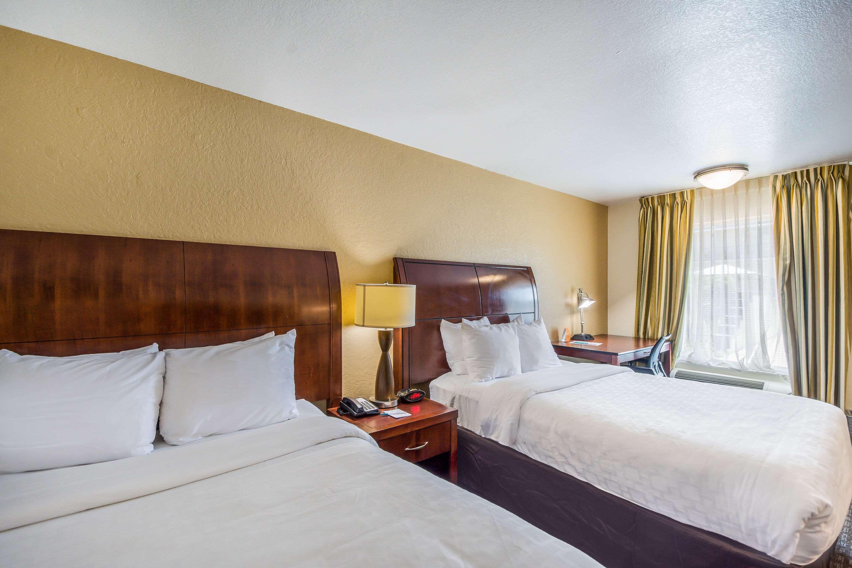 Hotel Clarion &