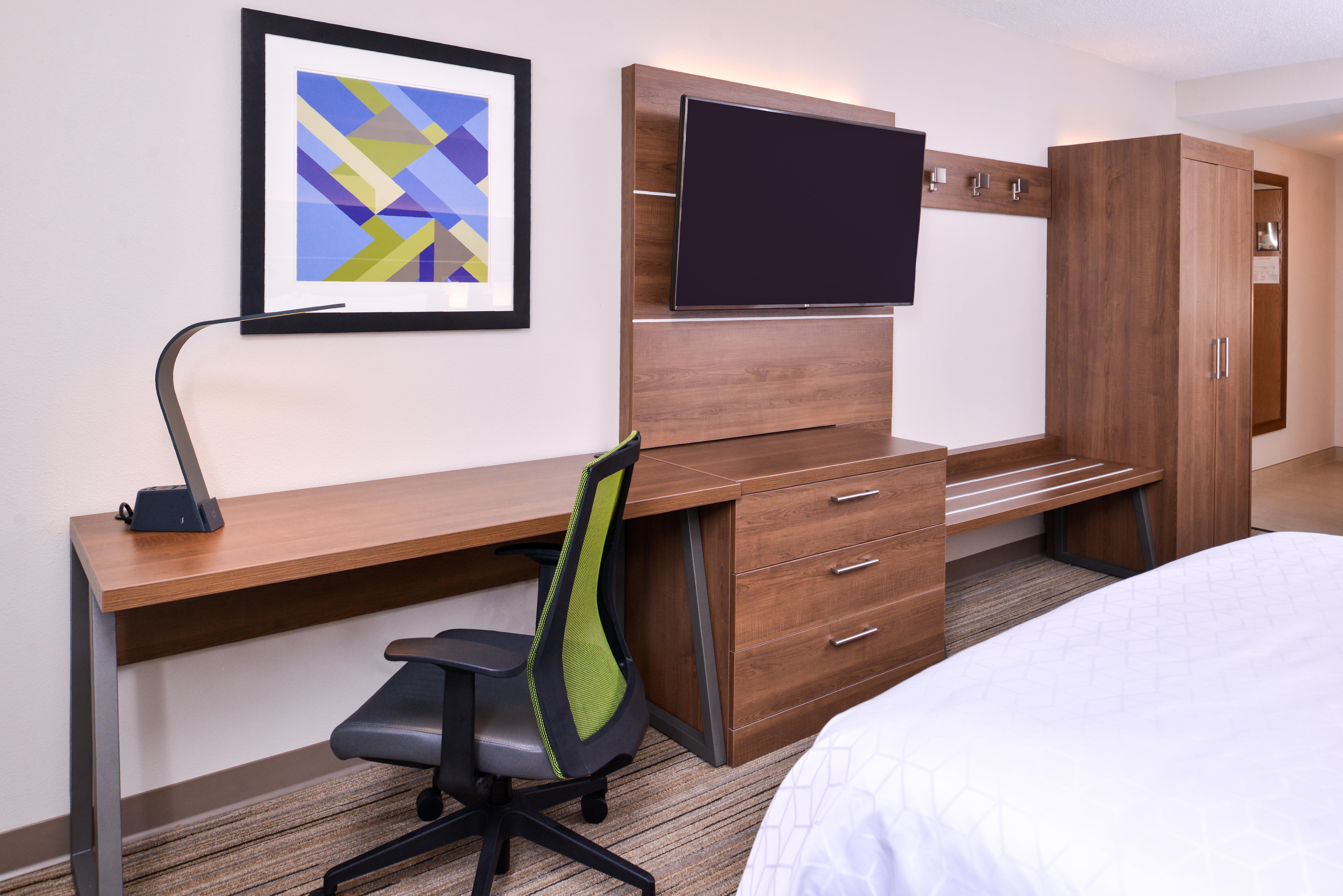 Express & Tampa-anderson Road-veterans Exp By Ihg Hotel 2*