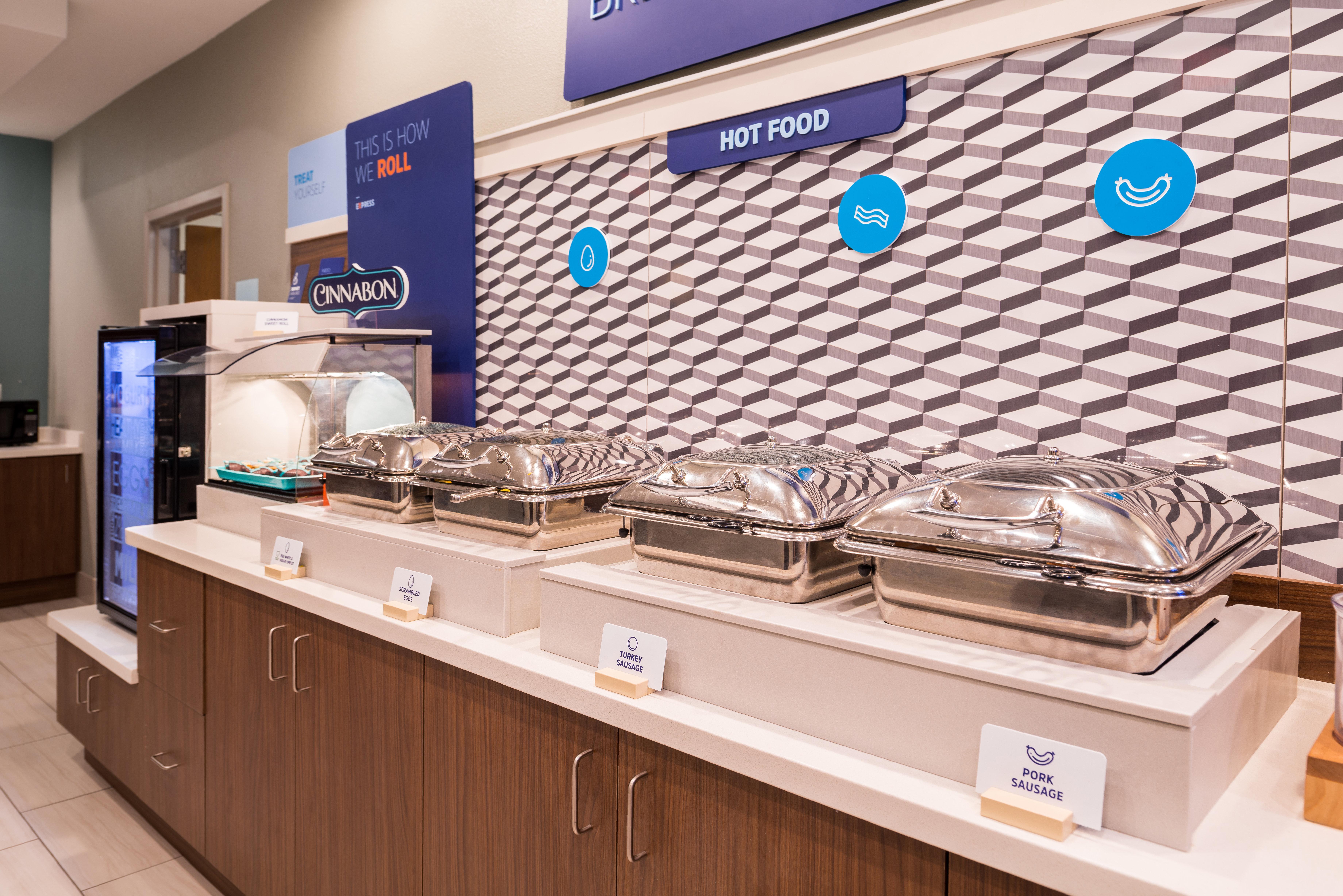 Hotel Express & Tampa-anderson Road-veterans Exp By Ihg