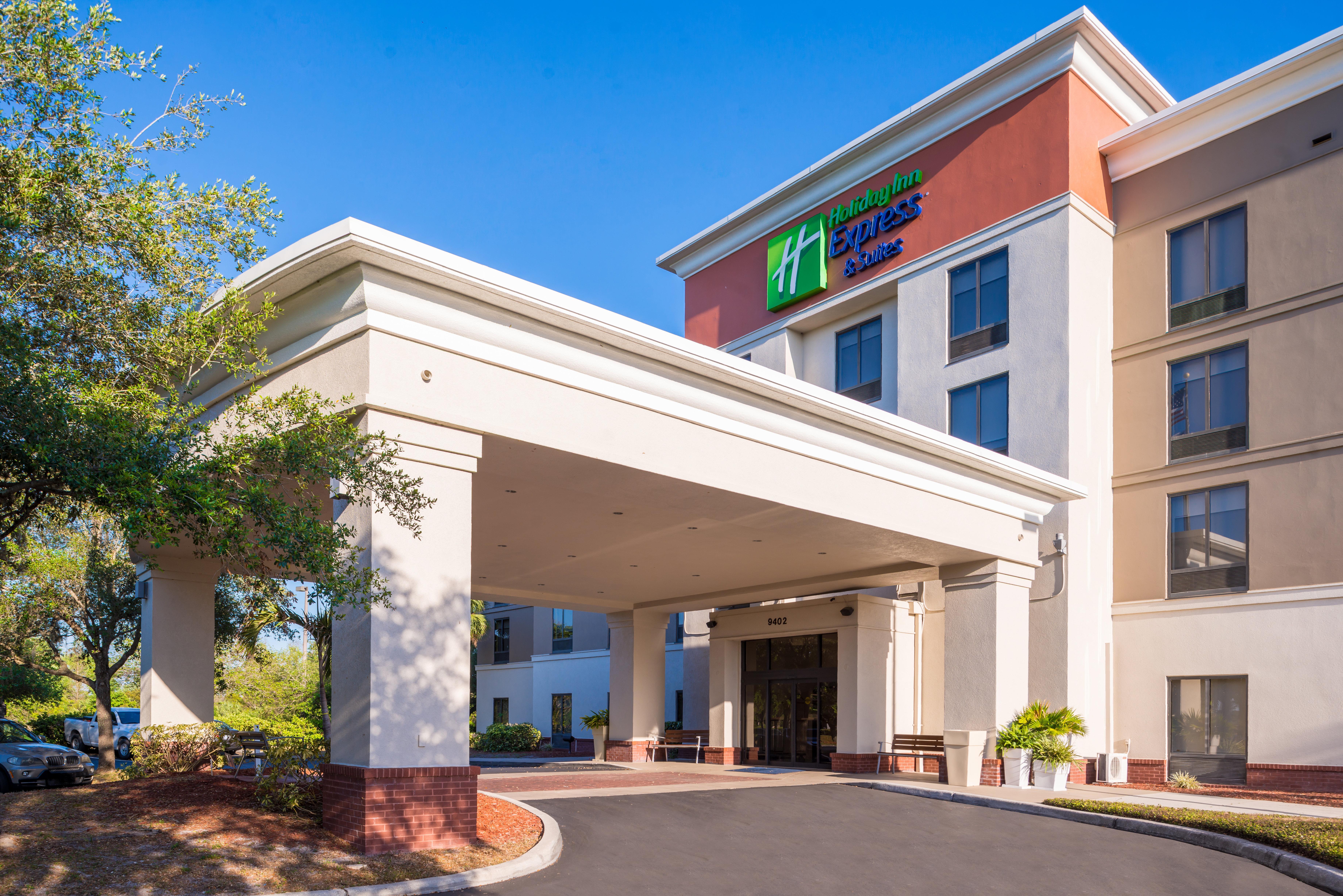 Hotel Express & Tampa-anderson Road-veterans Exp By Ihg