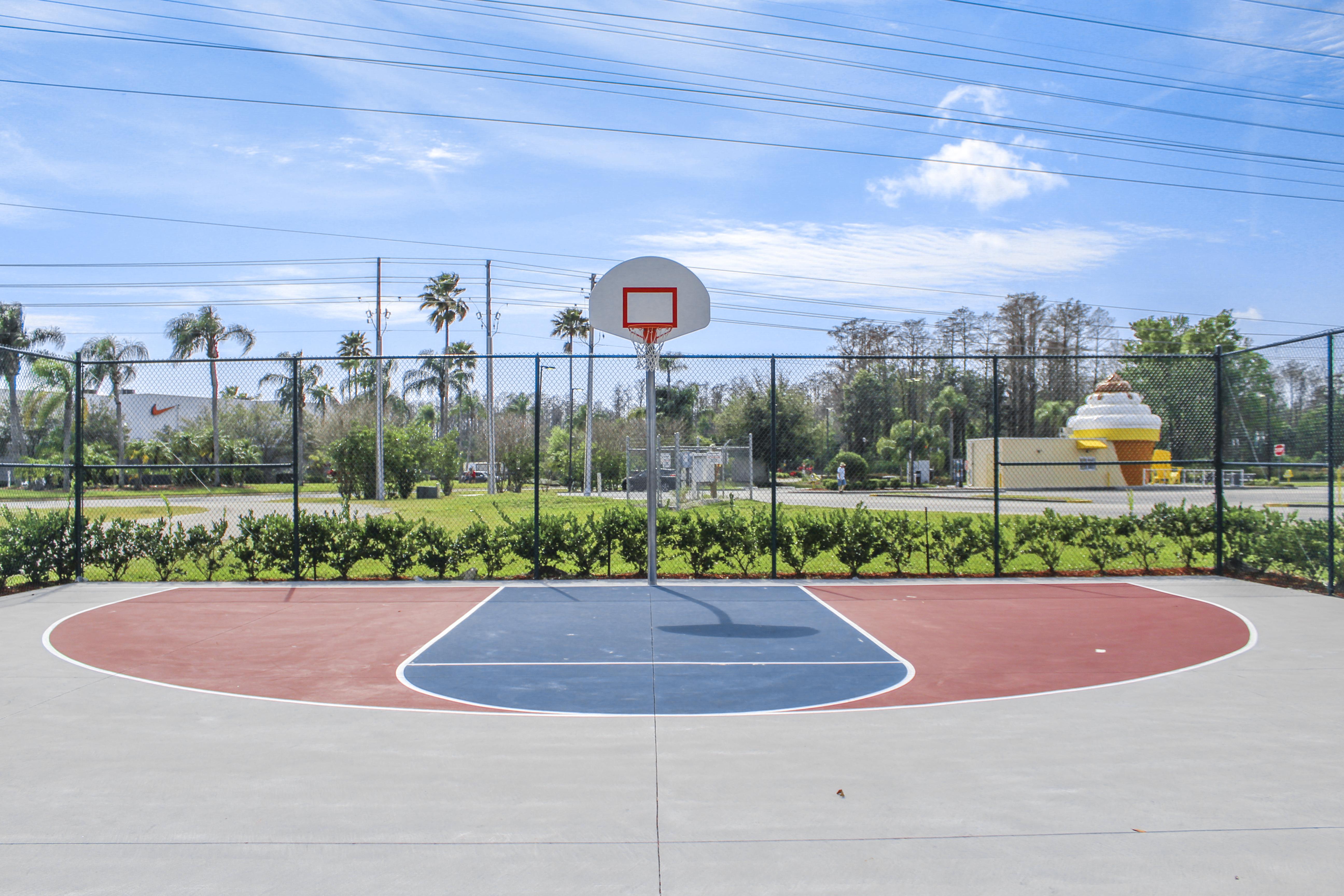 Resort Parkway International 3*