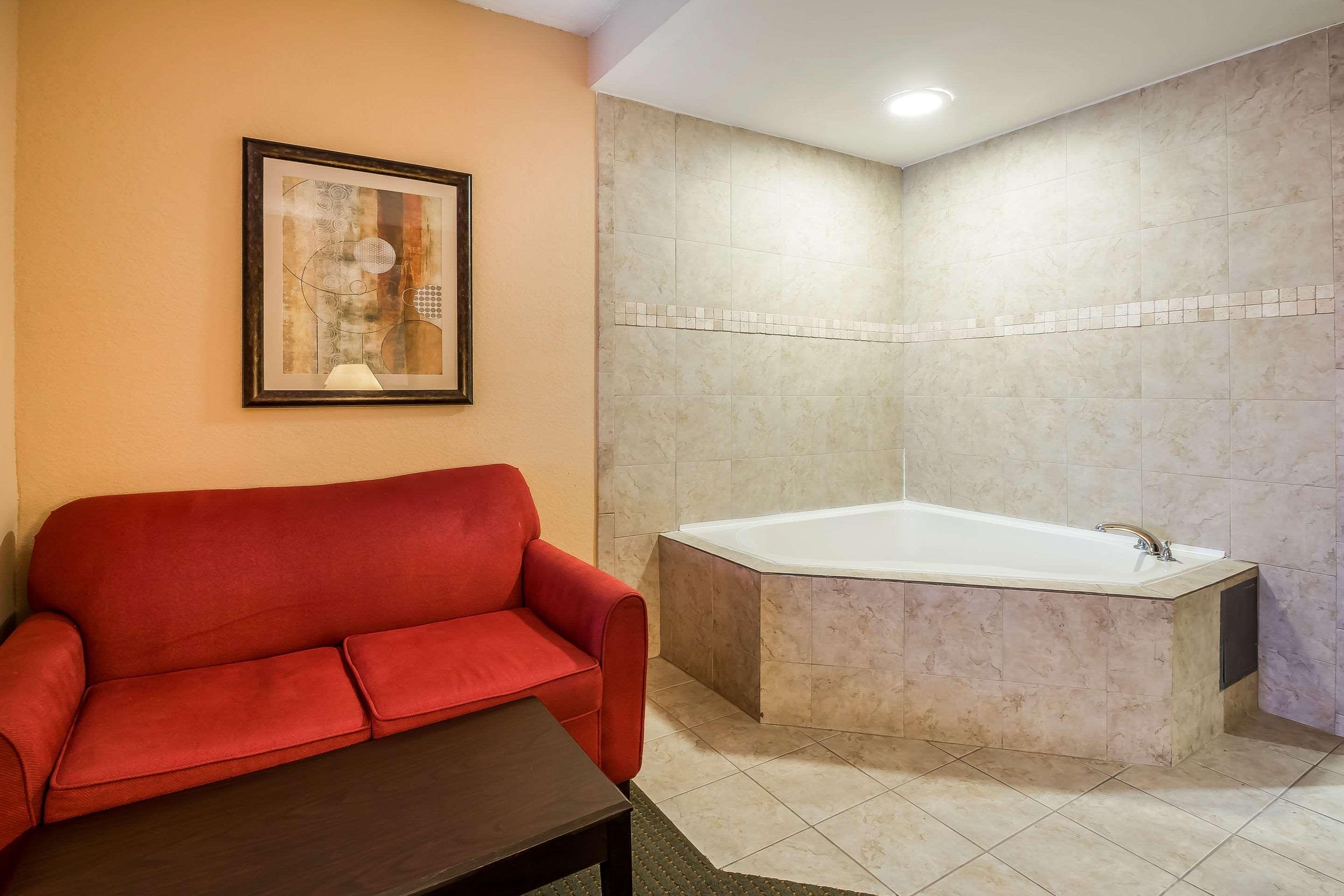 Comfort West Jacksonville