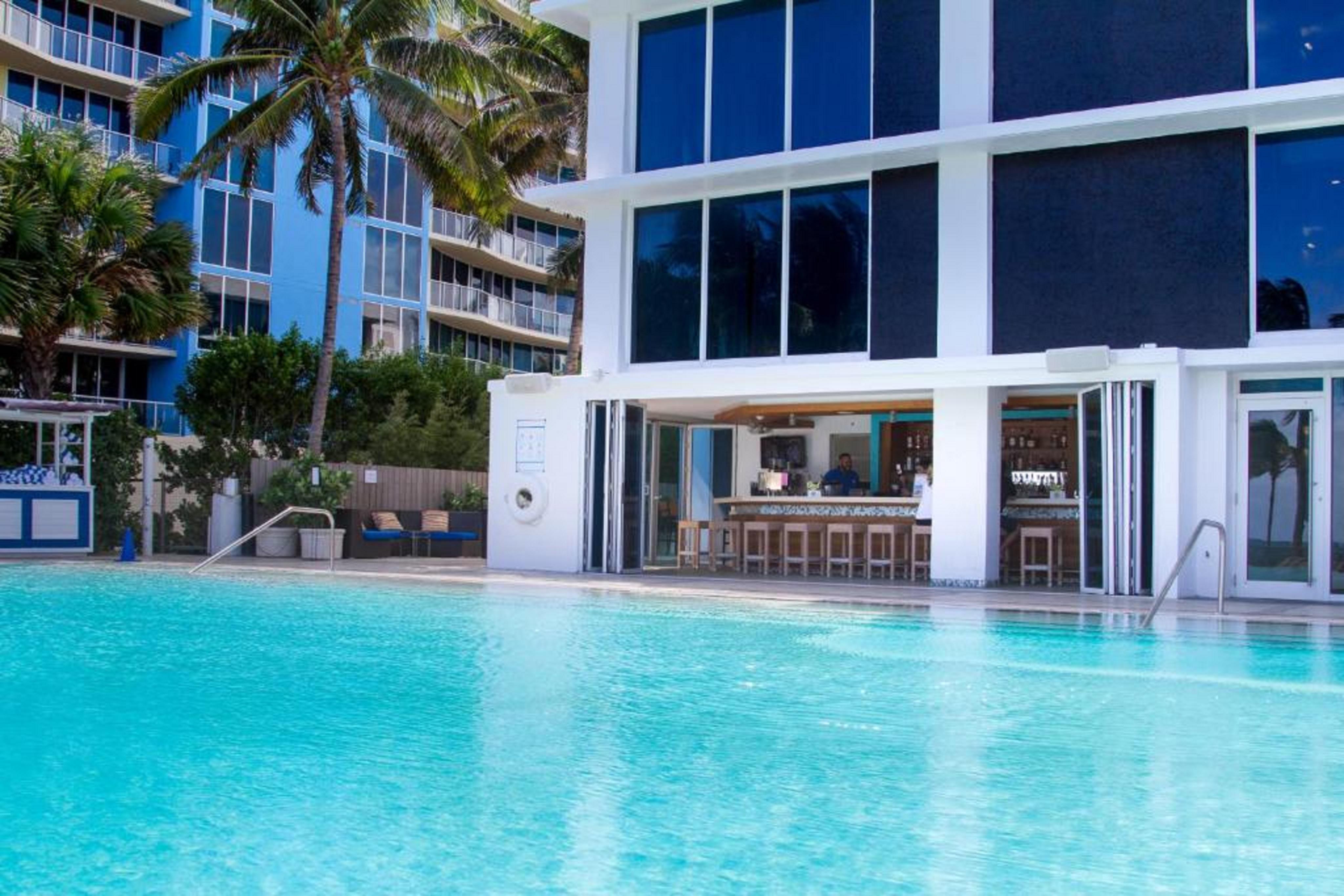 B Ocean Lauderdale Hotel 4*