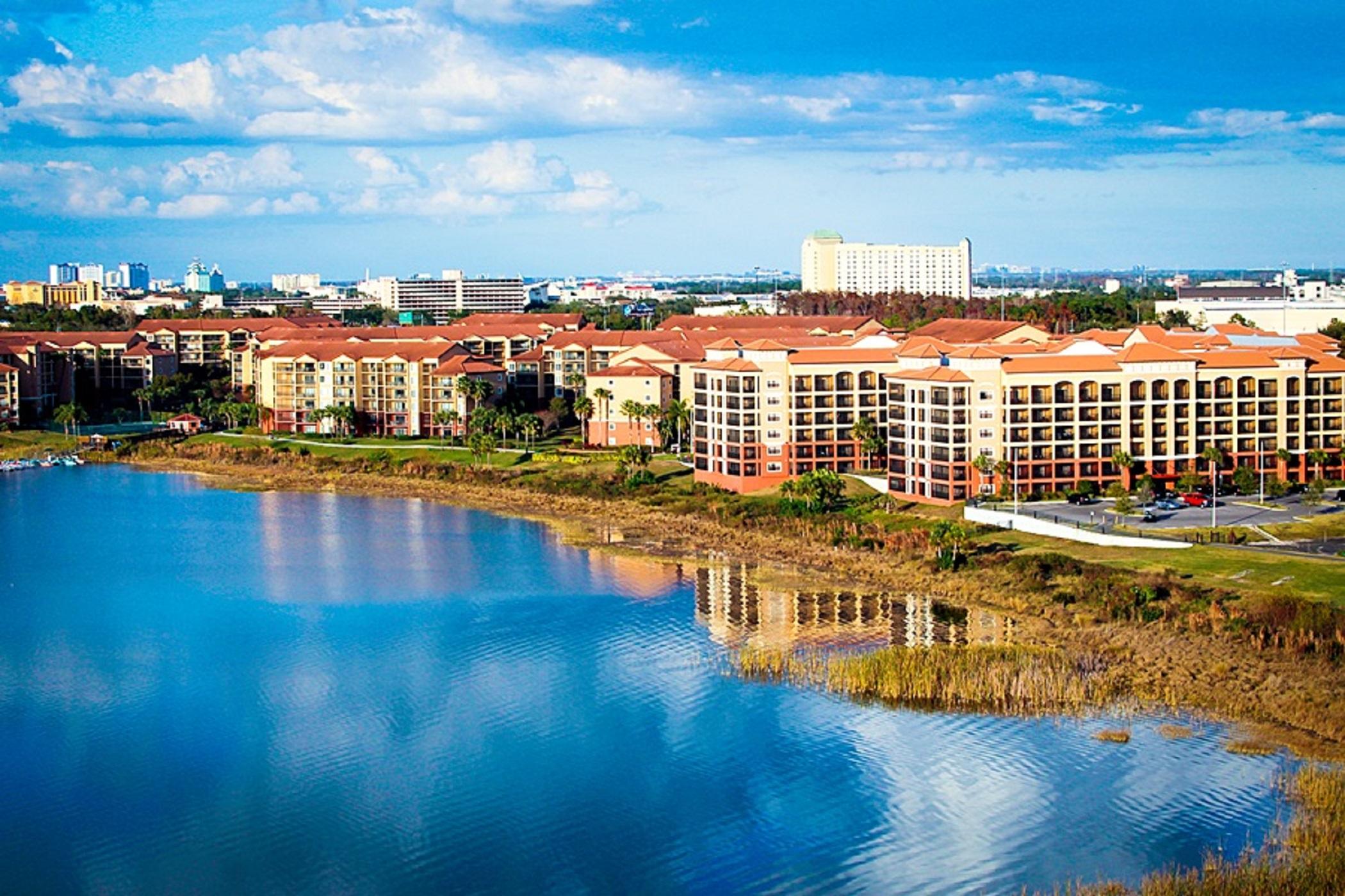 Westgate Lakes & 4* Williamsburg