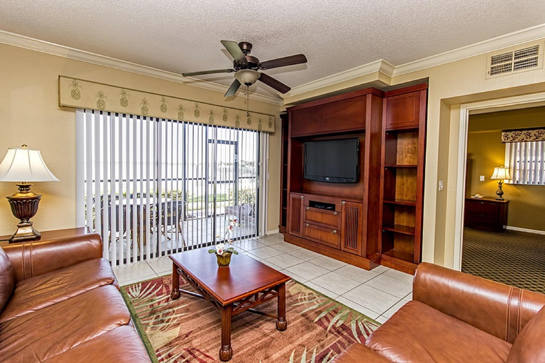Westgate Lakes &