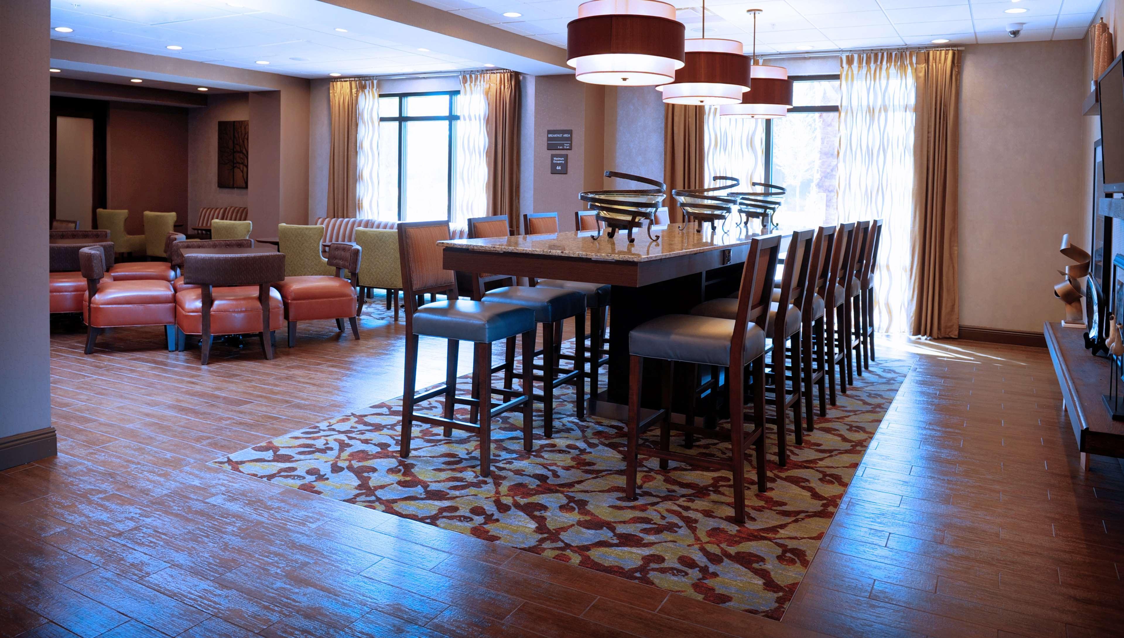 Hampton Hotel 3*