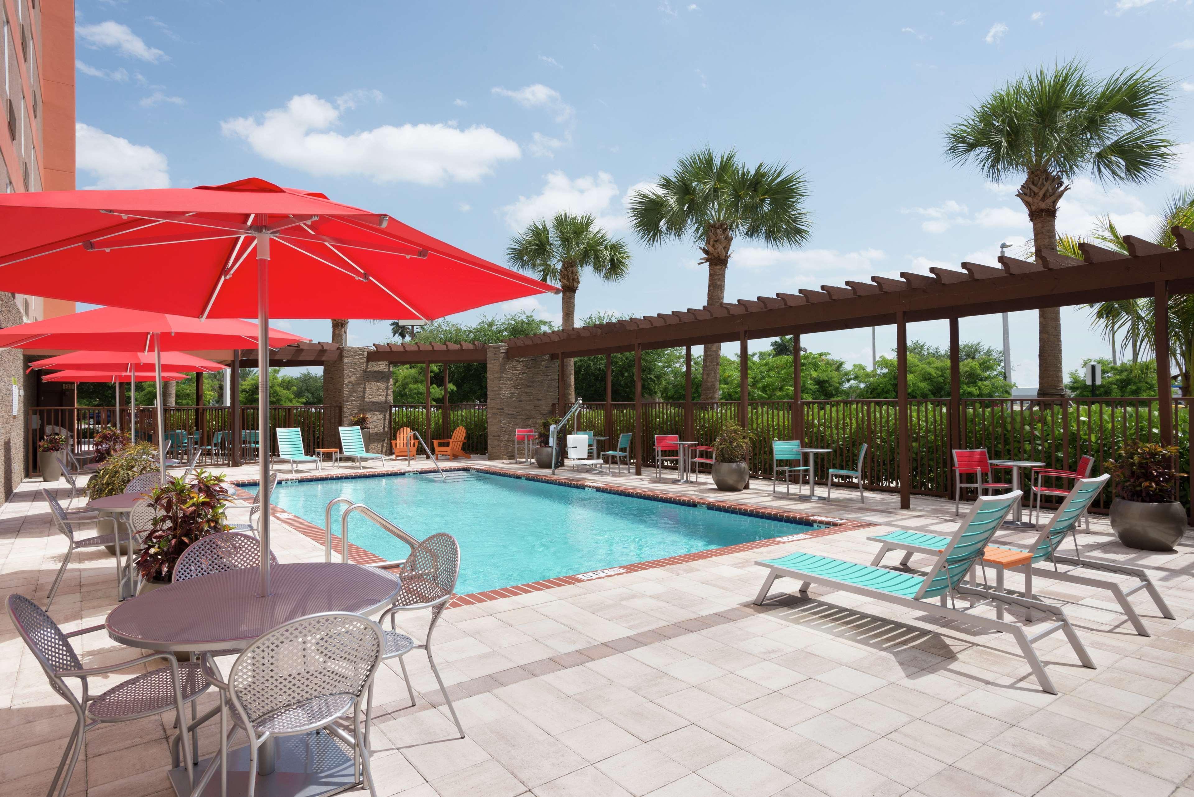Home2 By Hilton Florida Hotel