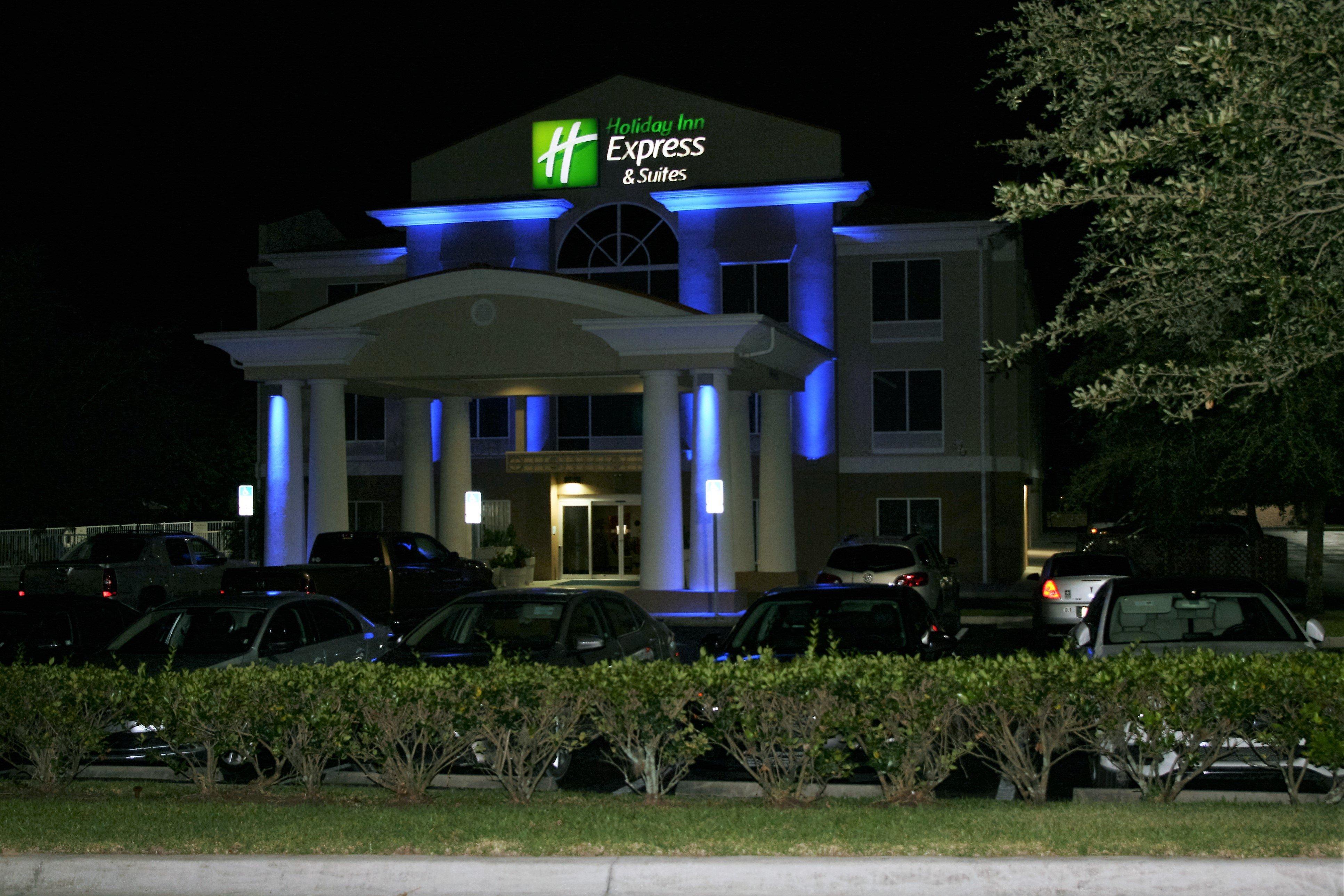 Express & West, An Ihg Hotel 2*