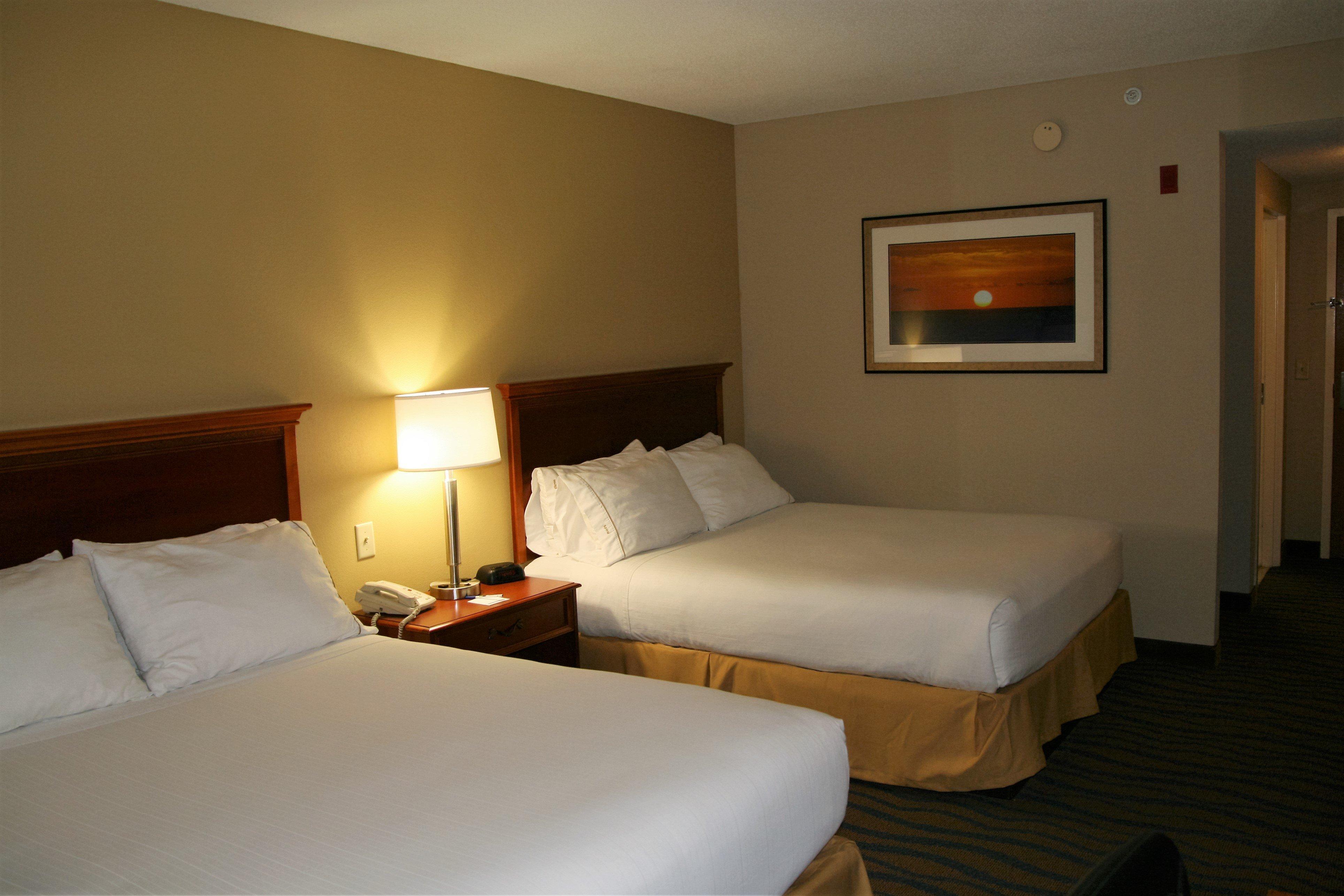 Express & West, An Ihg