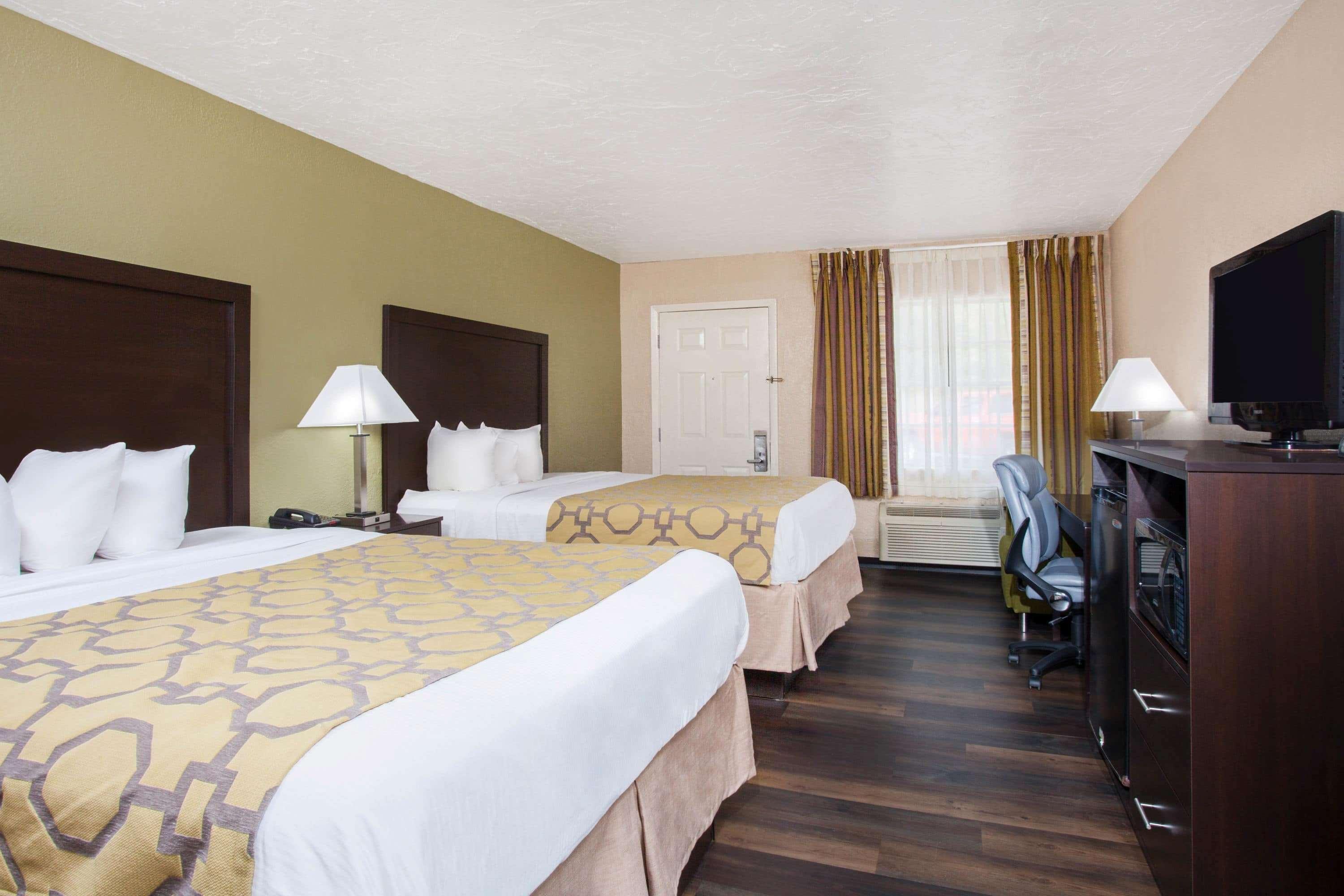 Hotel Baymont By Wyndham 3*