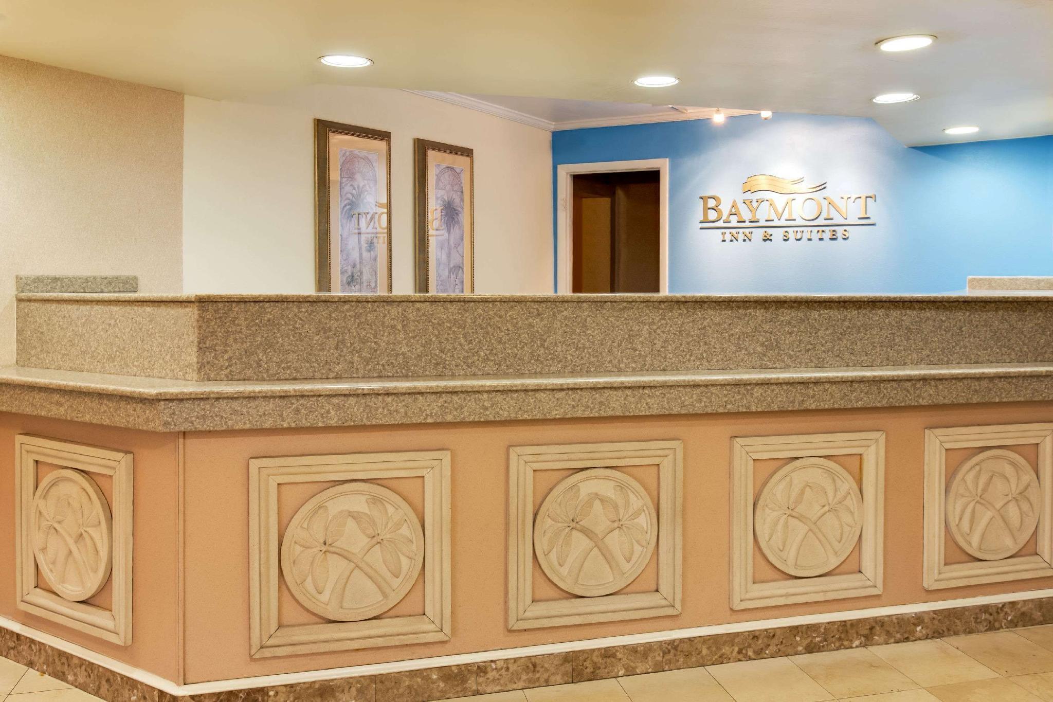 Baymont By Wyndham Hotel