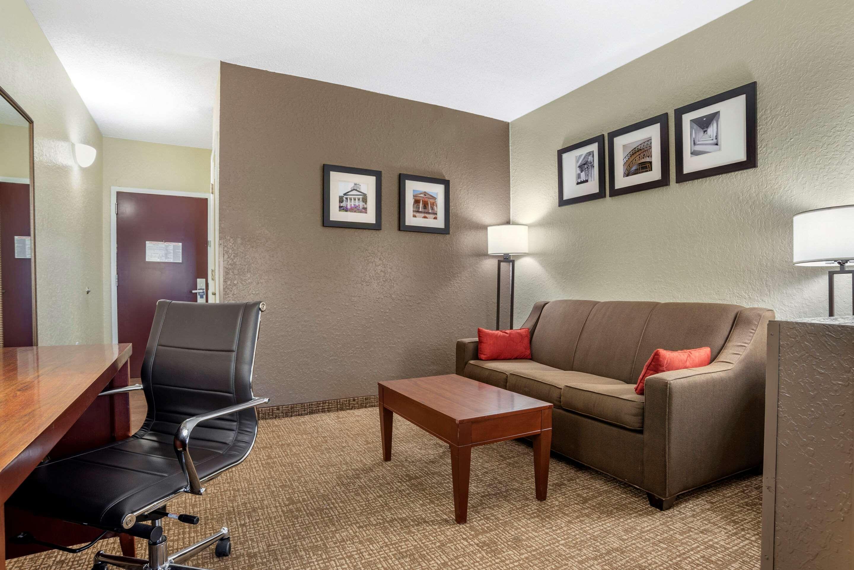 Comfort & I-10 Marianna