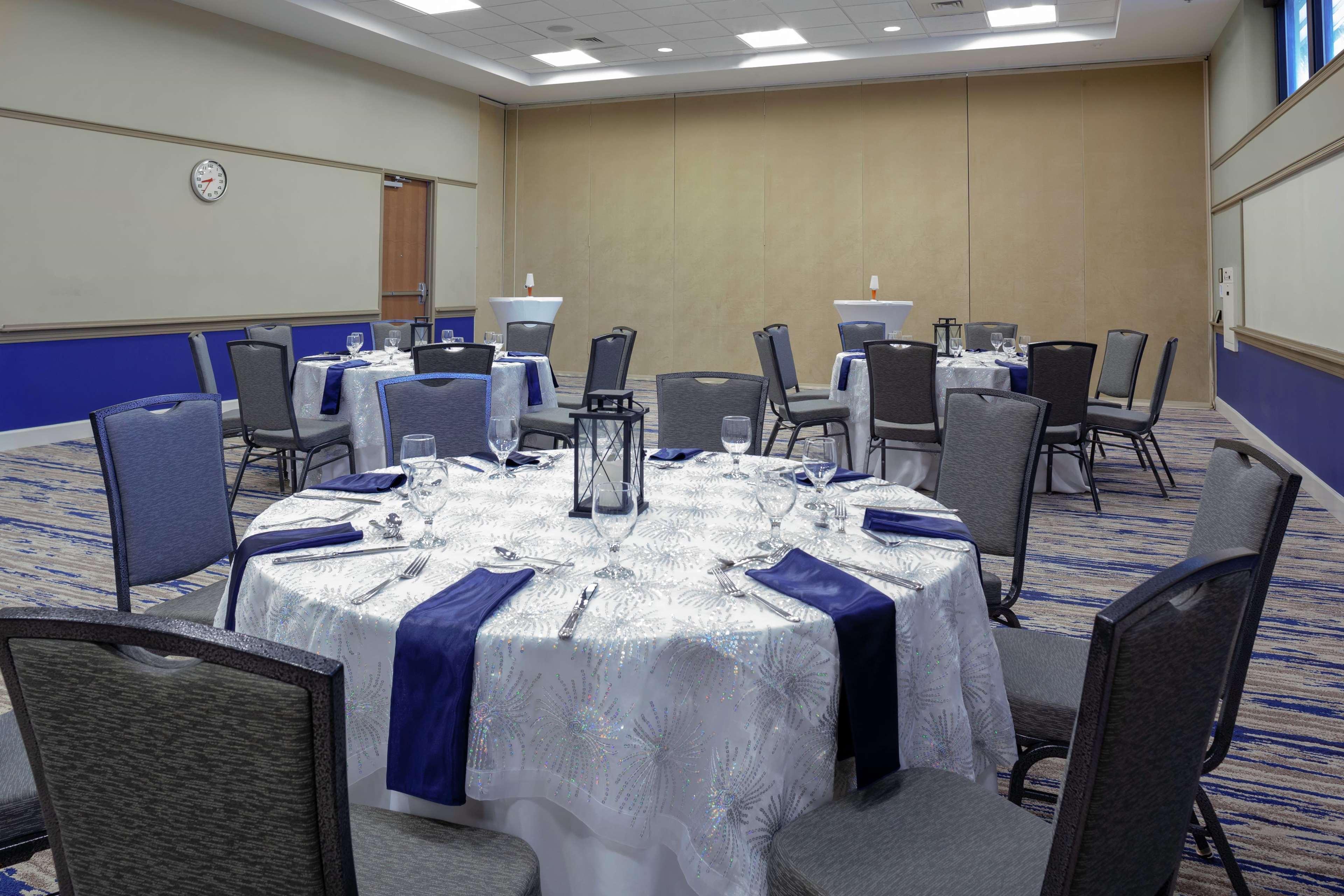 Doubletree By Hilton Palm Gardens Palm Beach Gardens