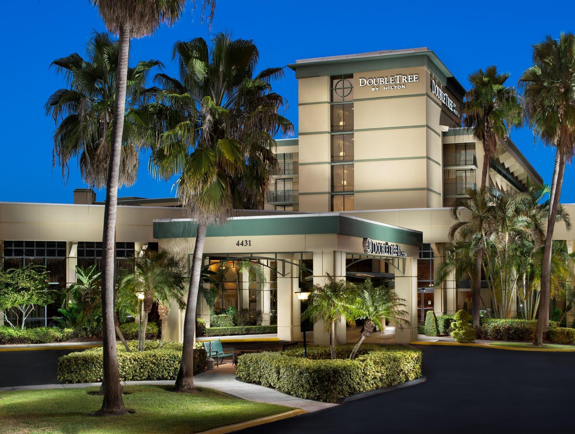 Doubletree By Hilton Palm Gardens