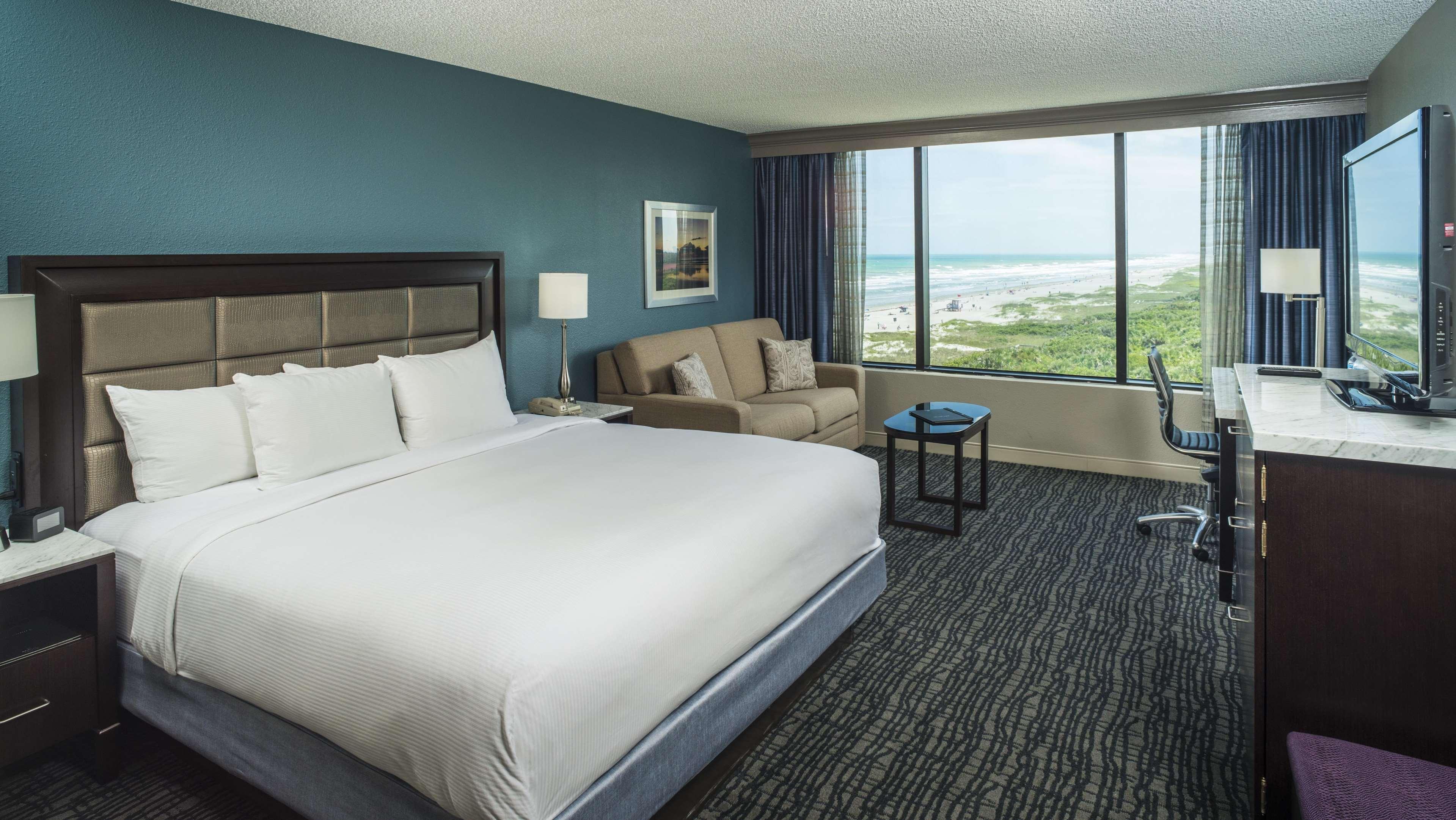 Hilton Cocoa Oceanfront Hotel 4*