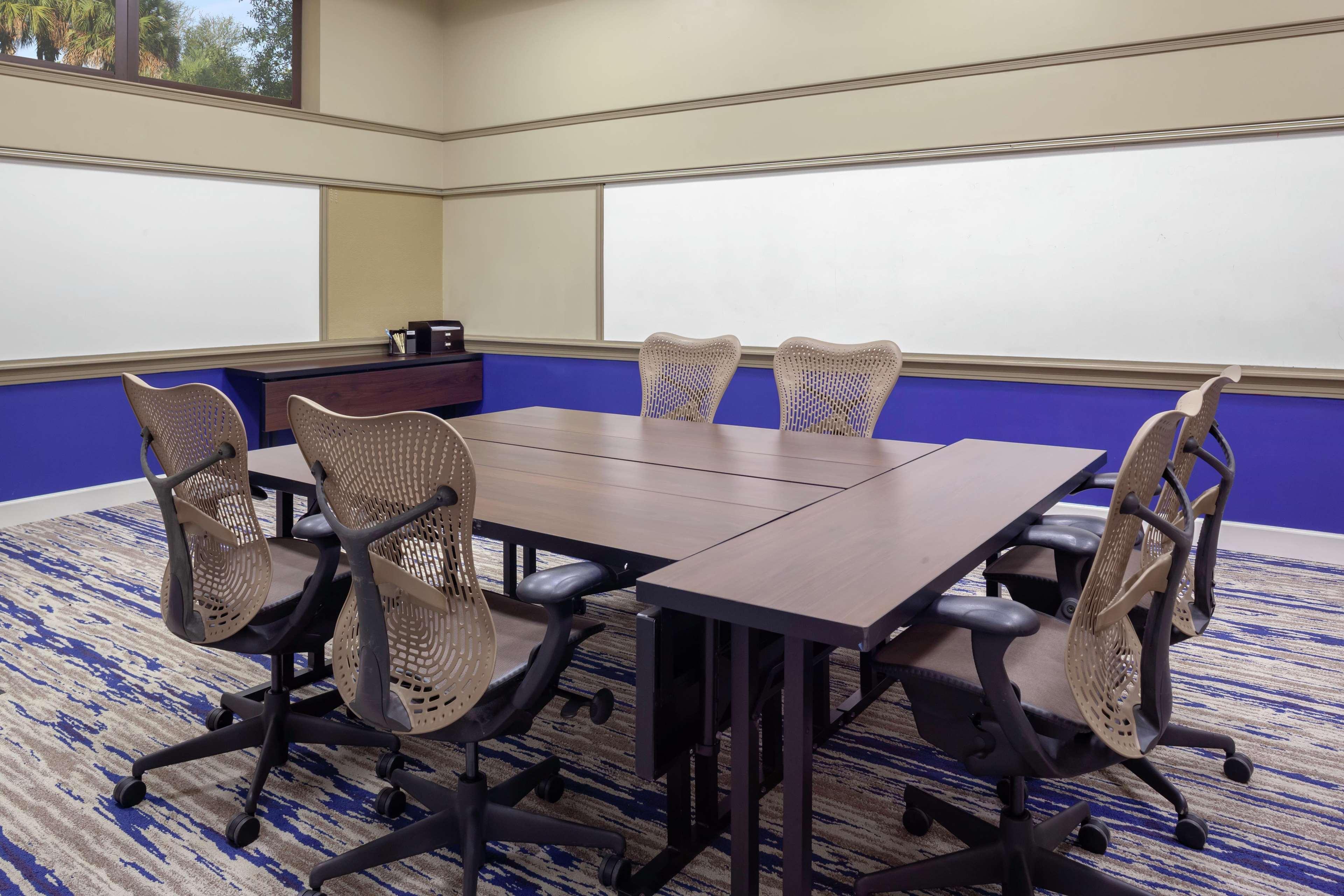 Hotel Doubletree By Hilton Palm Gardens Palm Beach Gardens