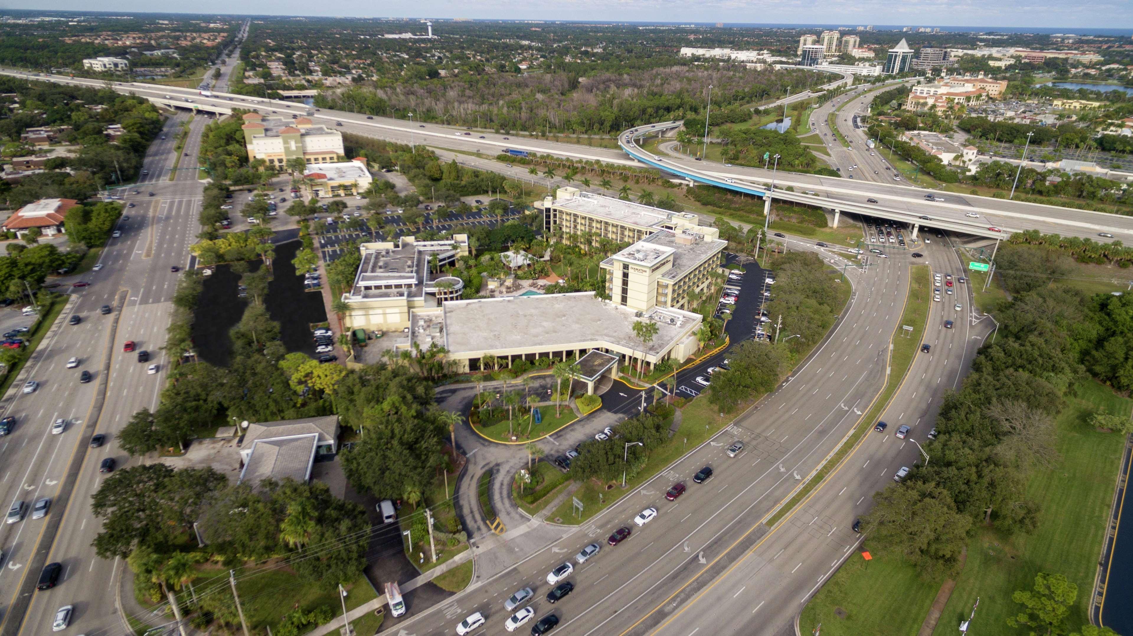 Doubletree By Hilton Palm Gardens 4*