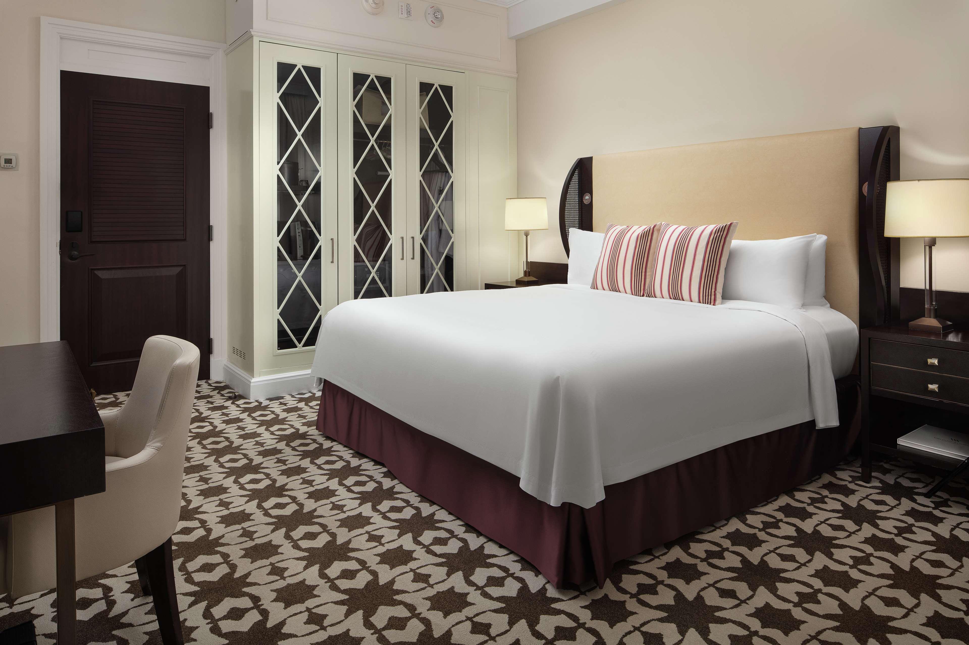 And Club, A Waldorf Astoria