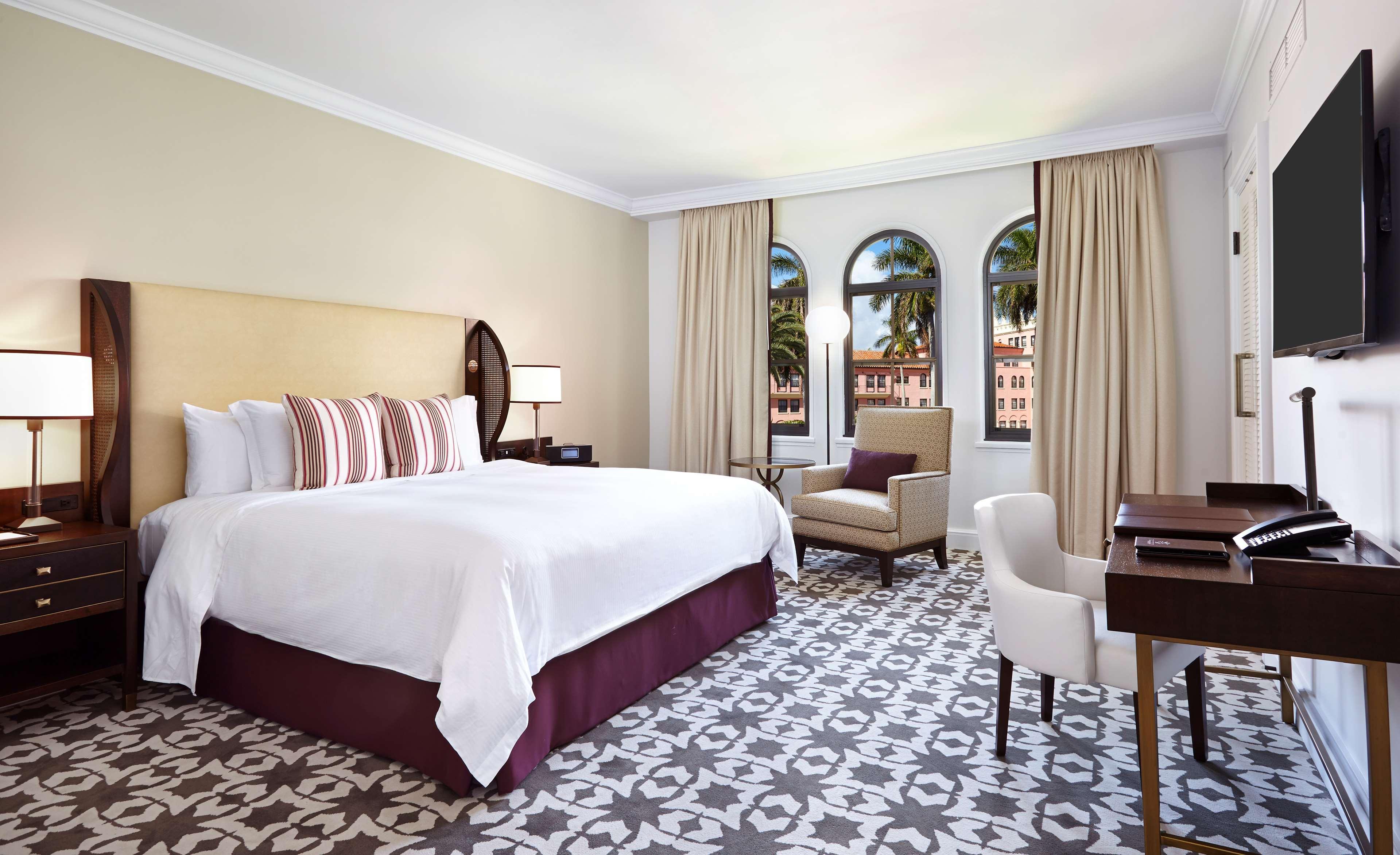 And Club, A Waldorf Astoria
