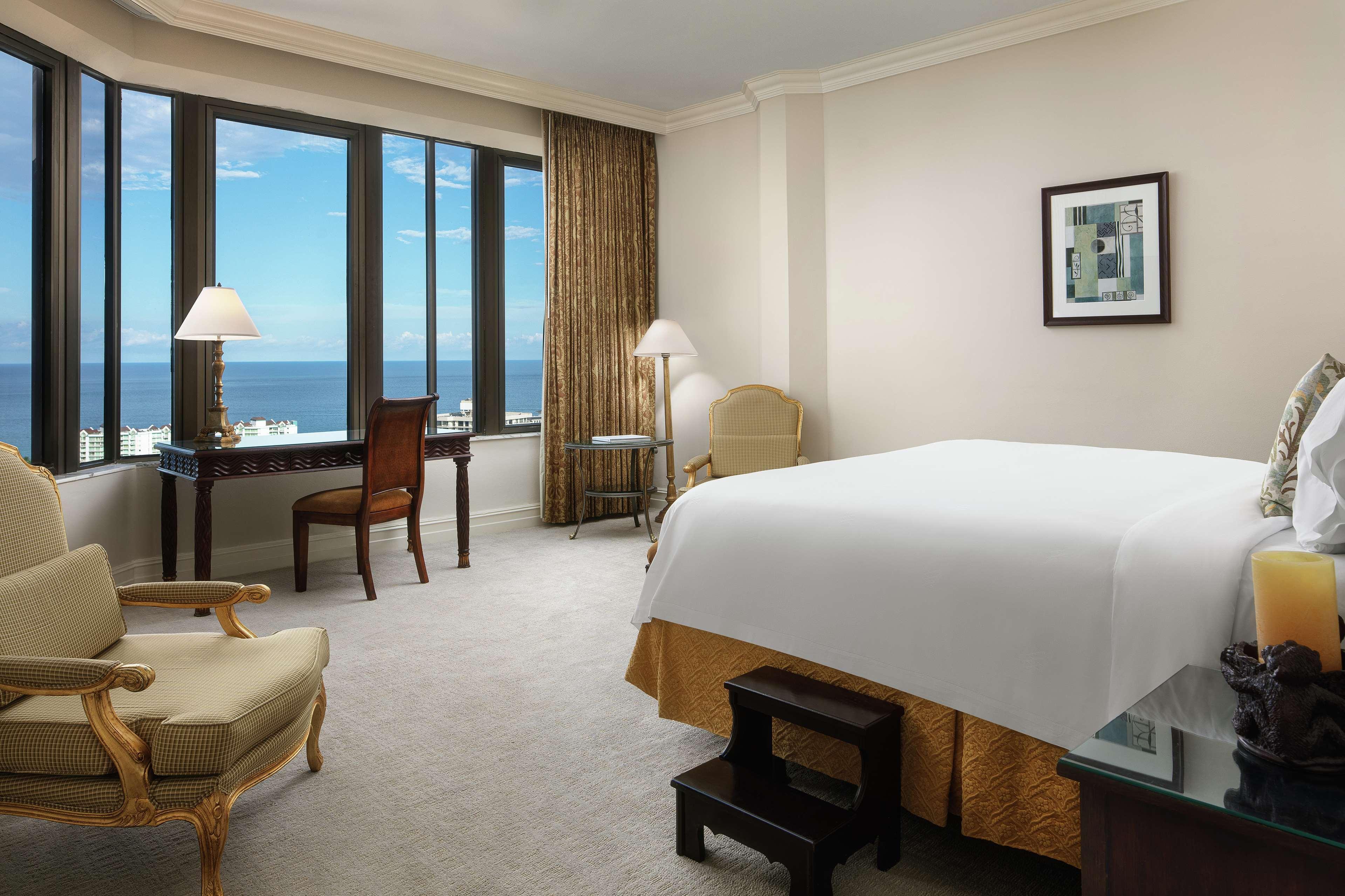 And Club, A Waldorf Astoria 5*