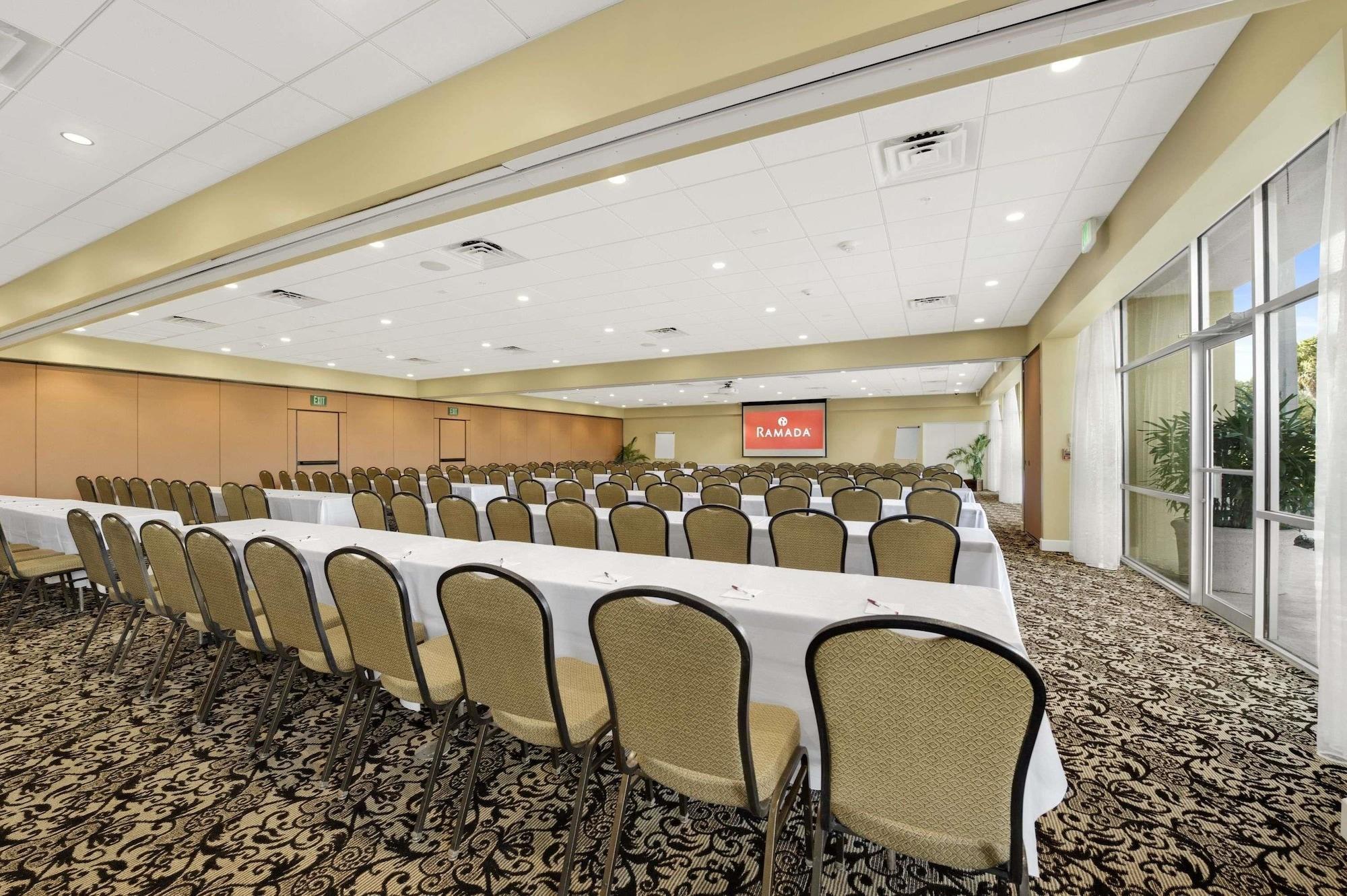 Ramada By Wyndham Venezia Hotel 3*