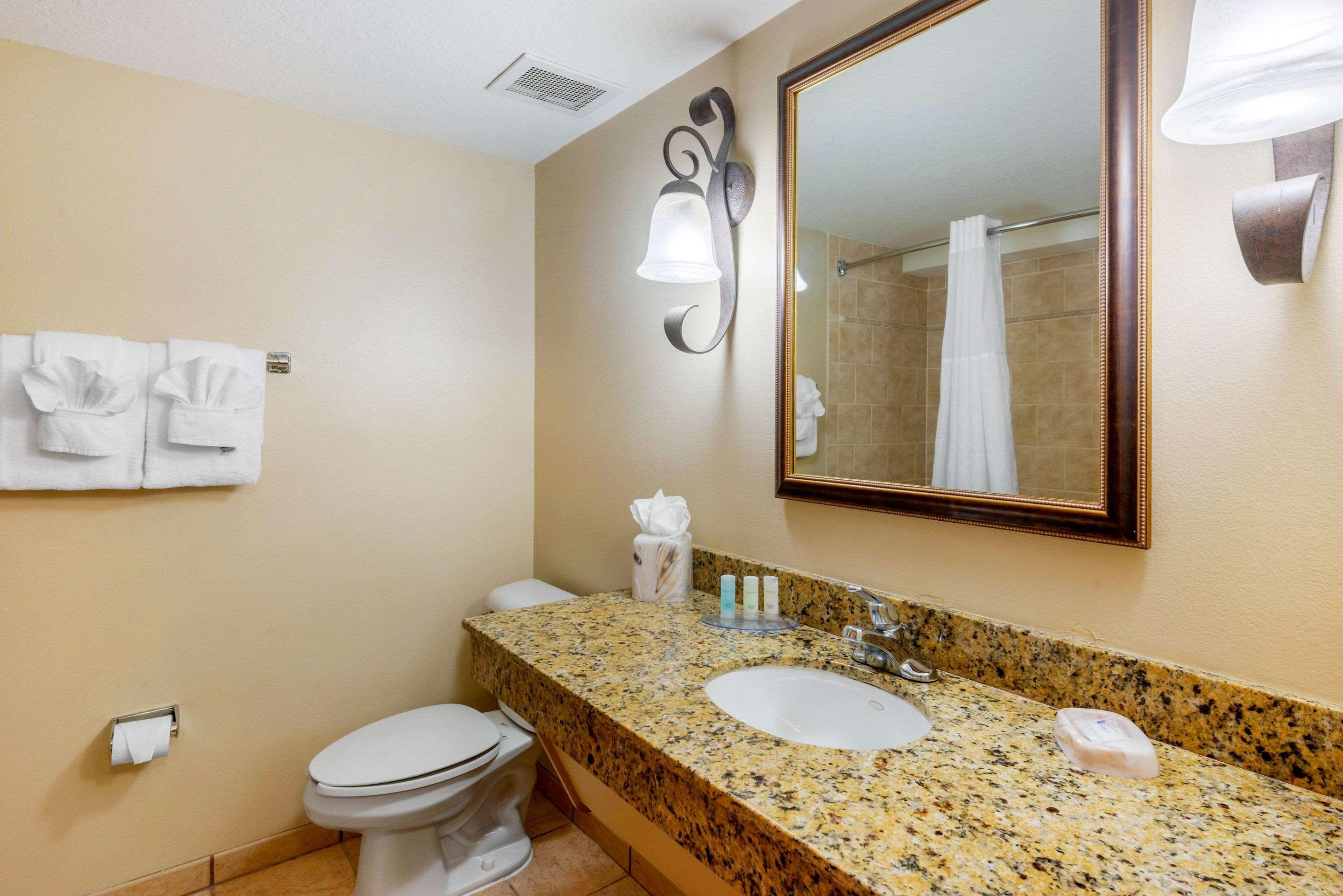 Clarion Ormond At Destination Daytona Ormond Beach