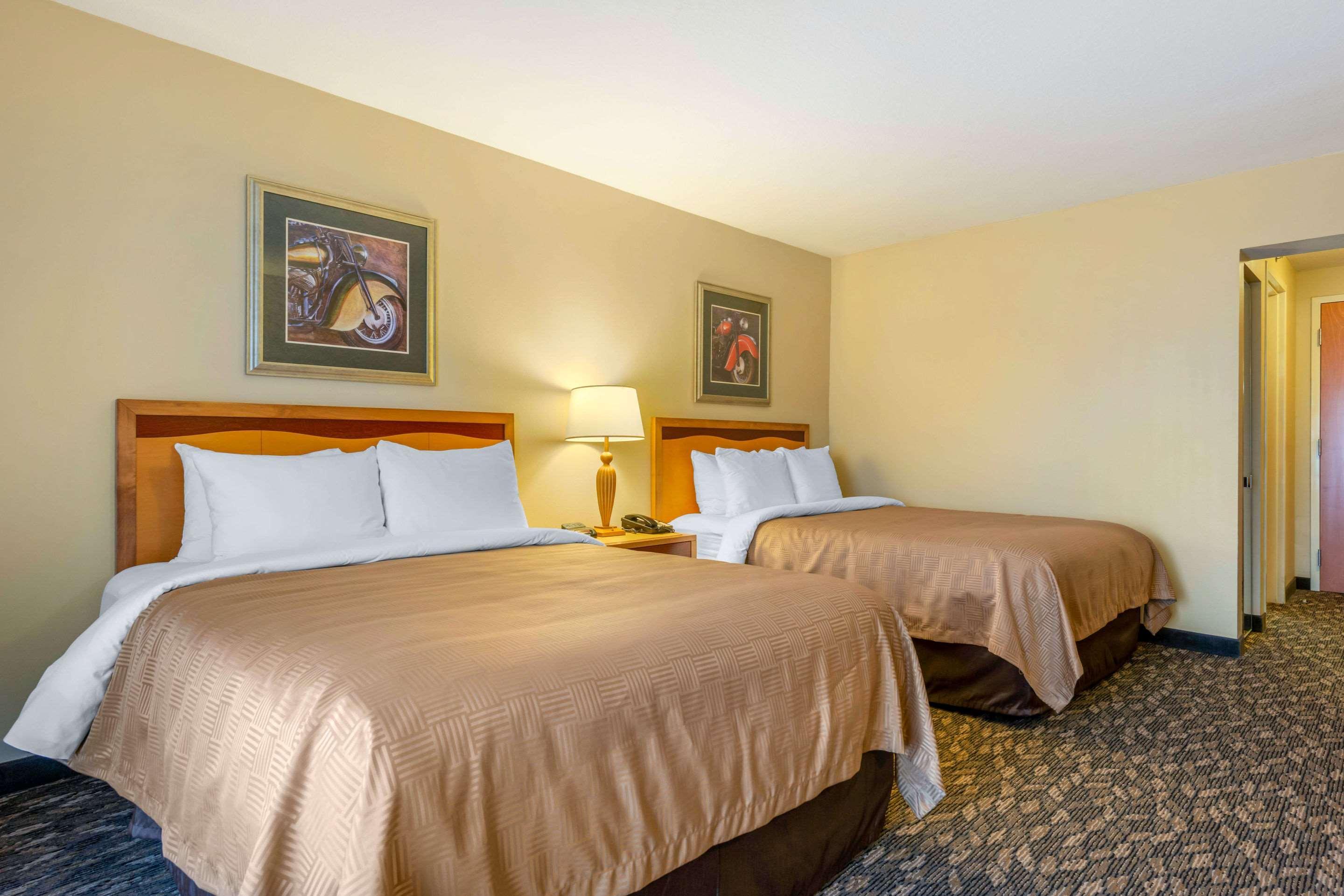 Clarion Ormond At Destination Daytona Inn