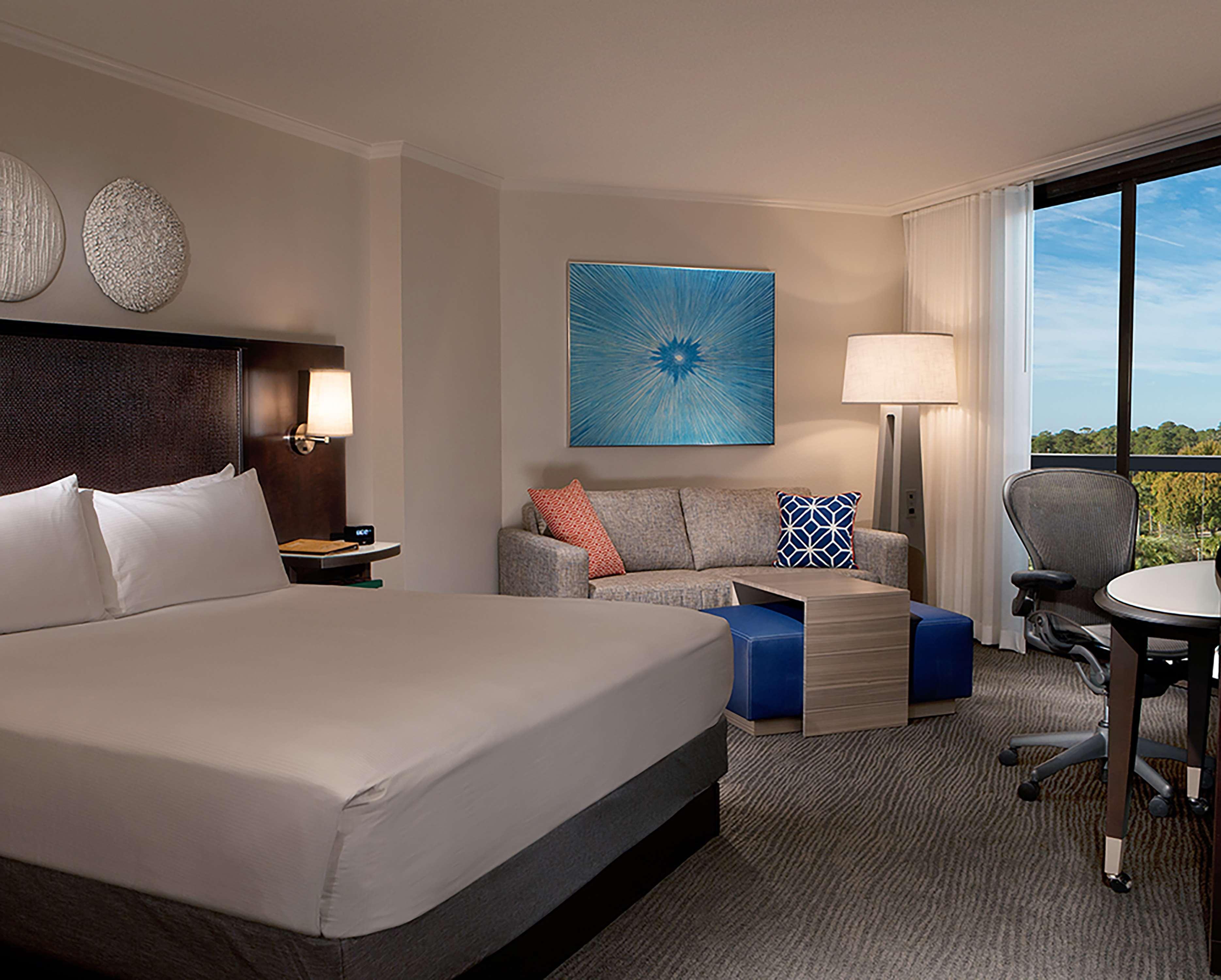 Hilton Orlando Buena Vista Palace - Springs Area Resort Lake Buena Vista