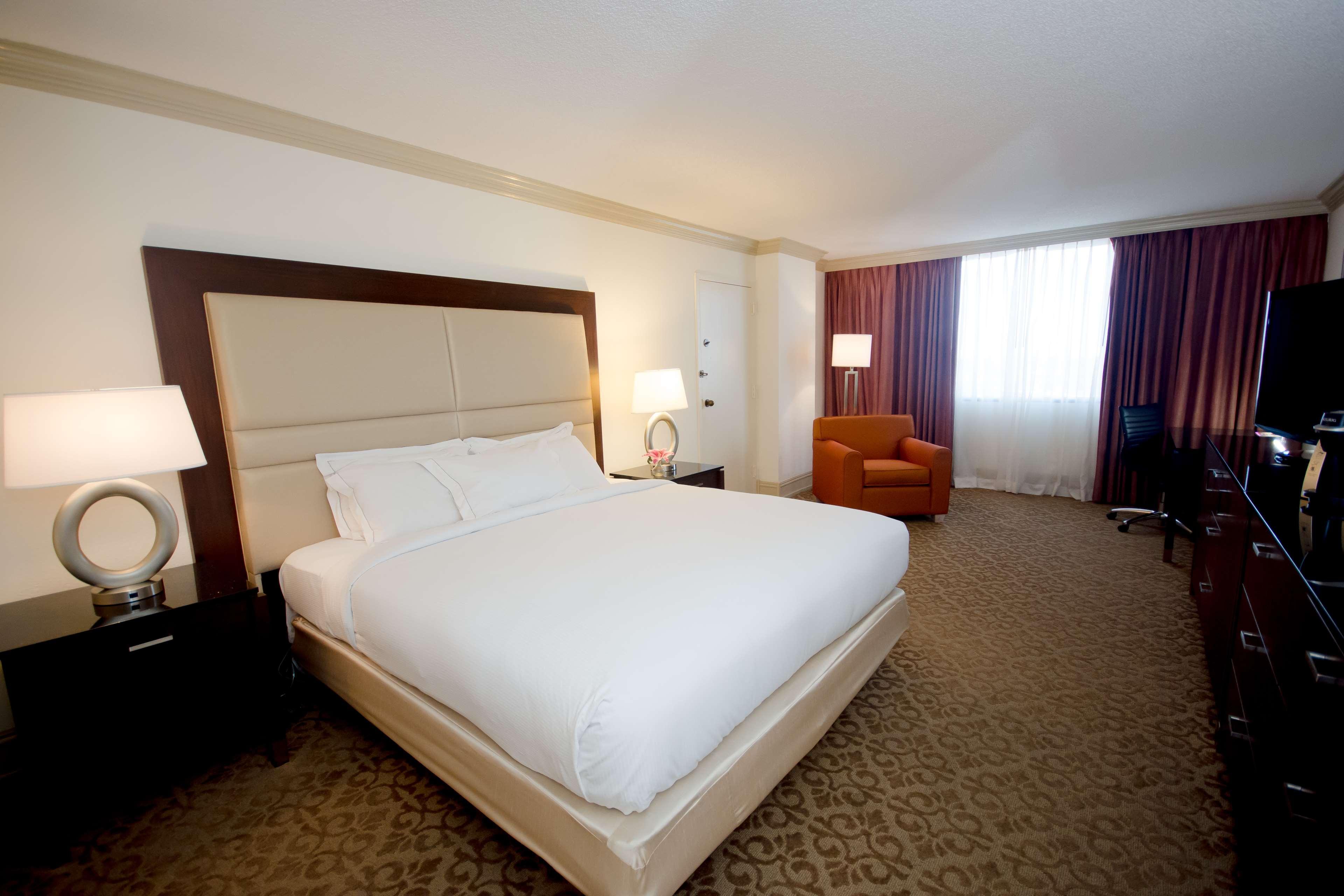 Hilton Palm Pbi 3* Cloud Lake