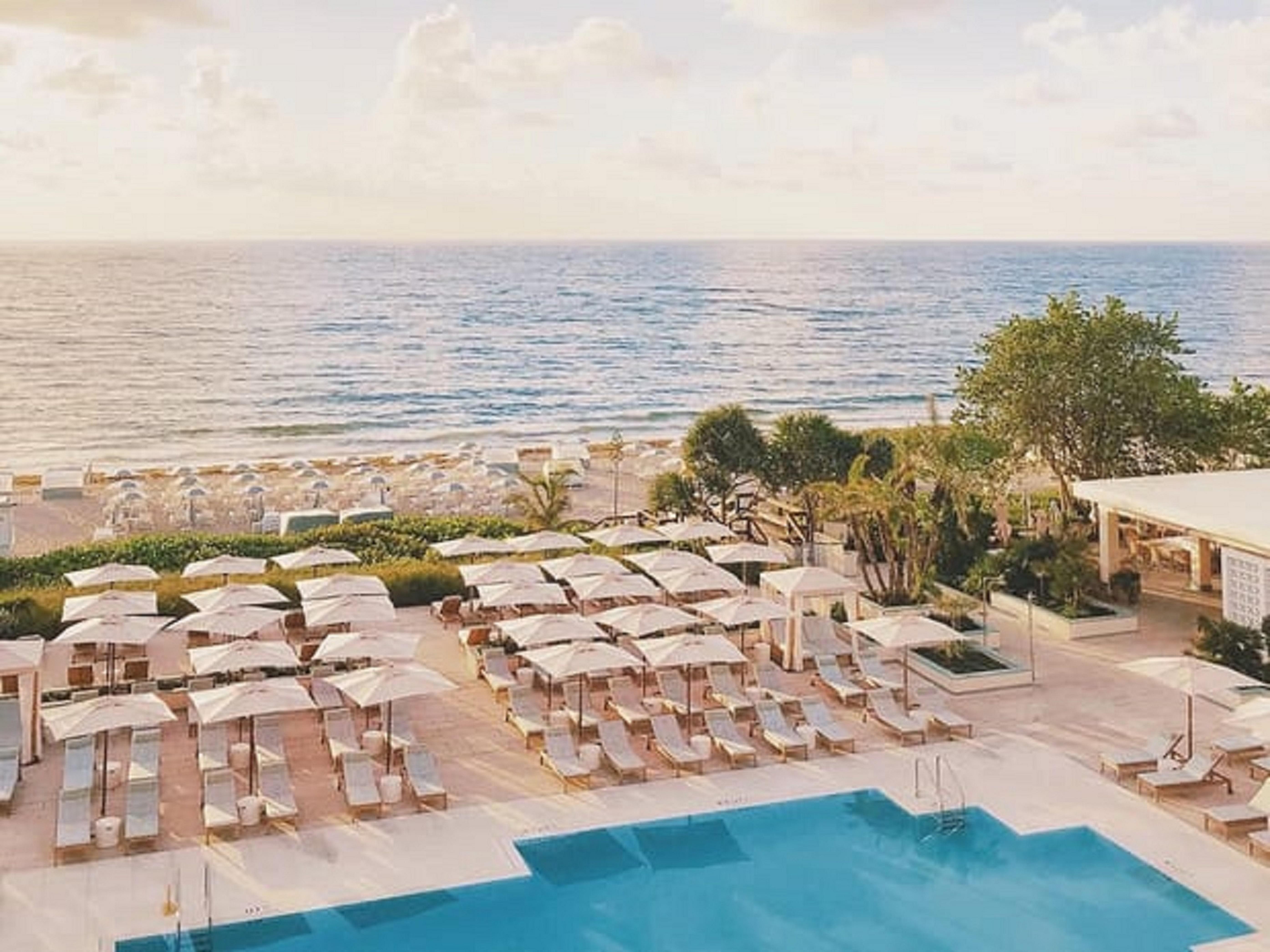 Four Seasons Palm Resort