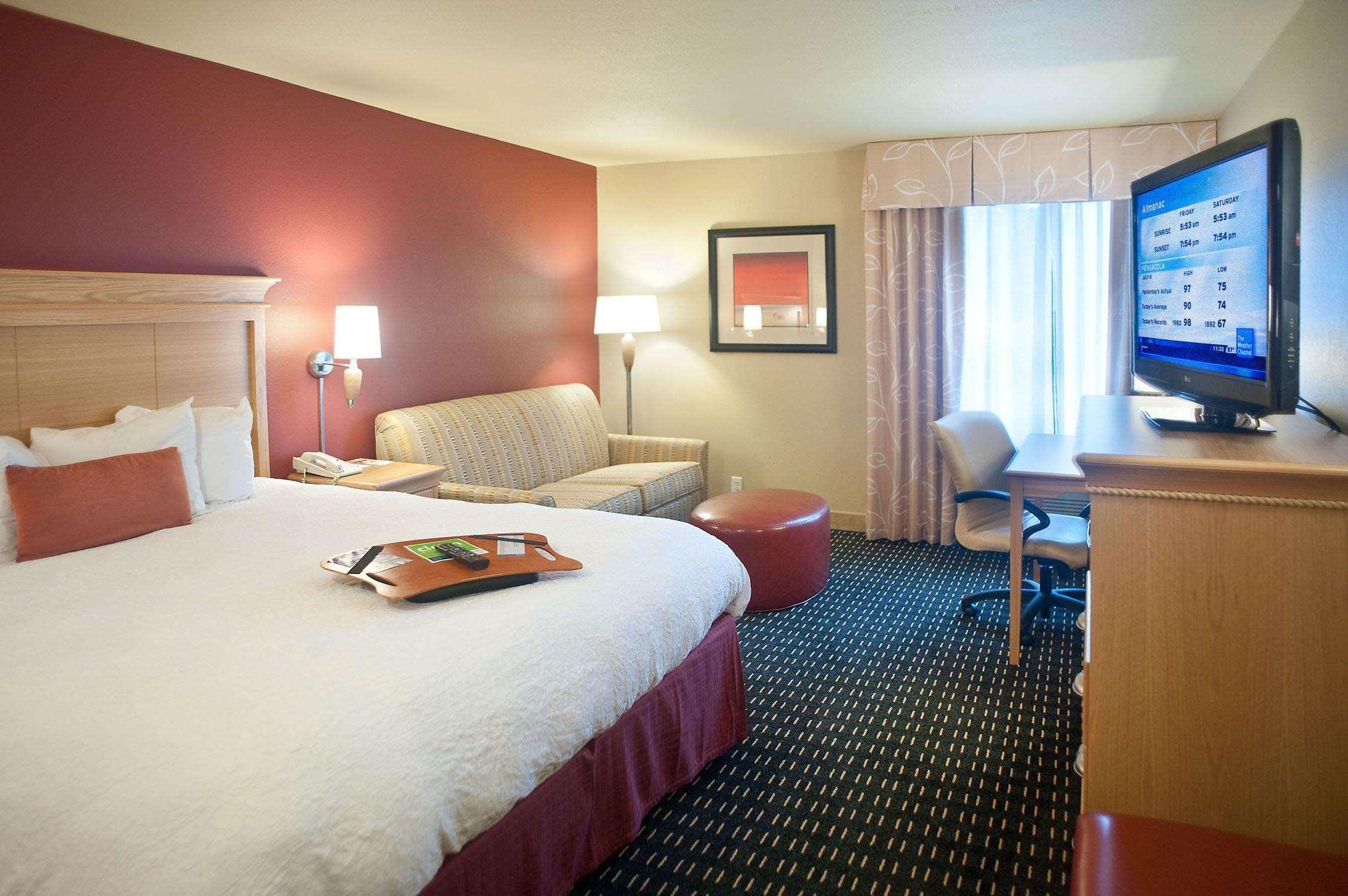 Hampton Pensacola-airport 3*
