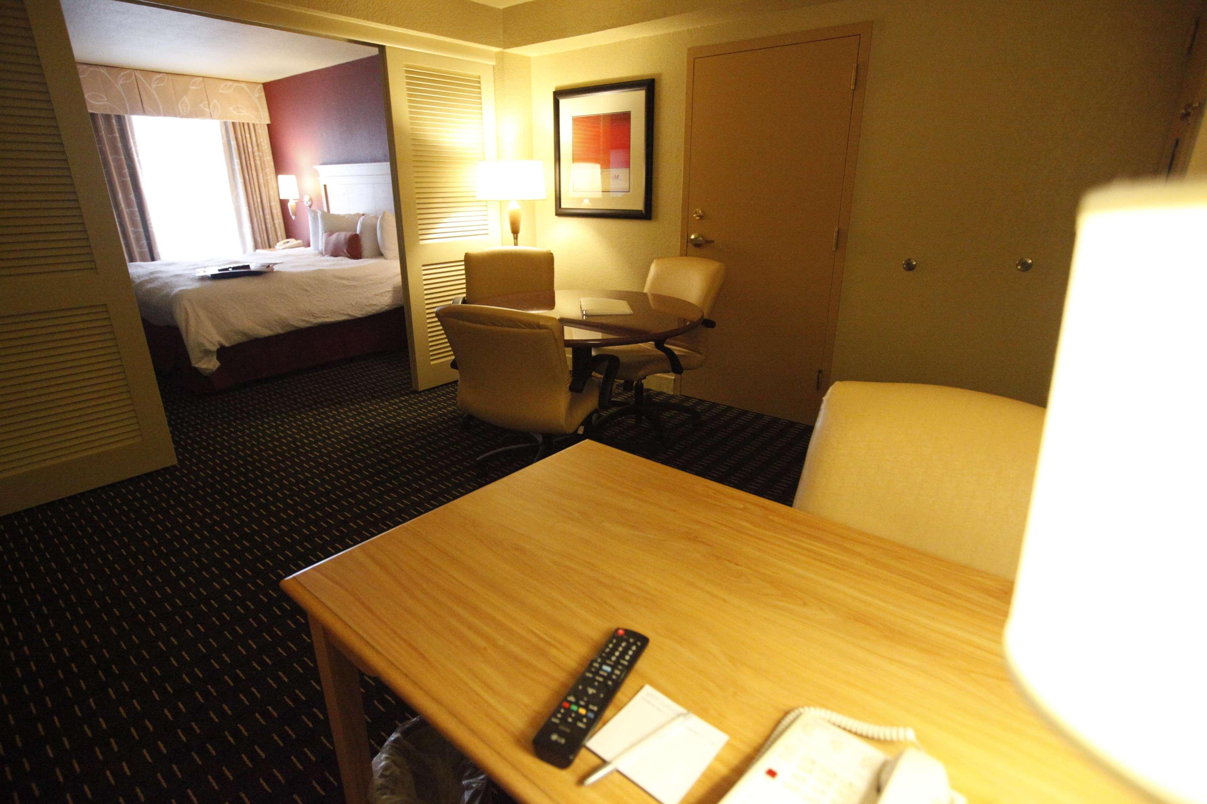 Hotel Hampton Pensacola-airport 3*