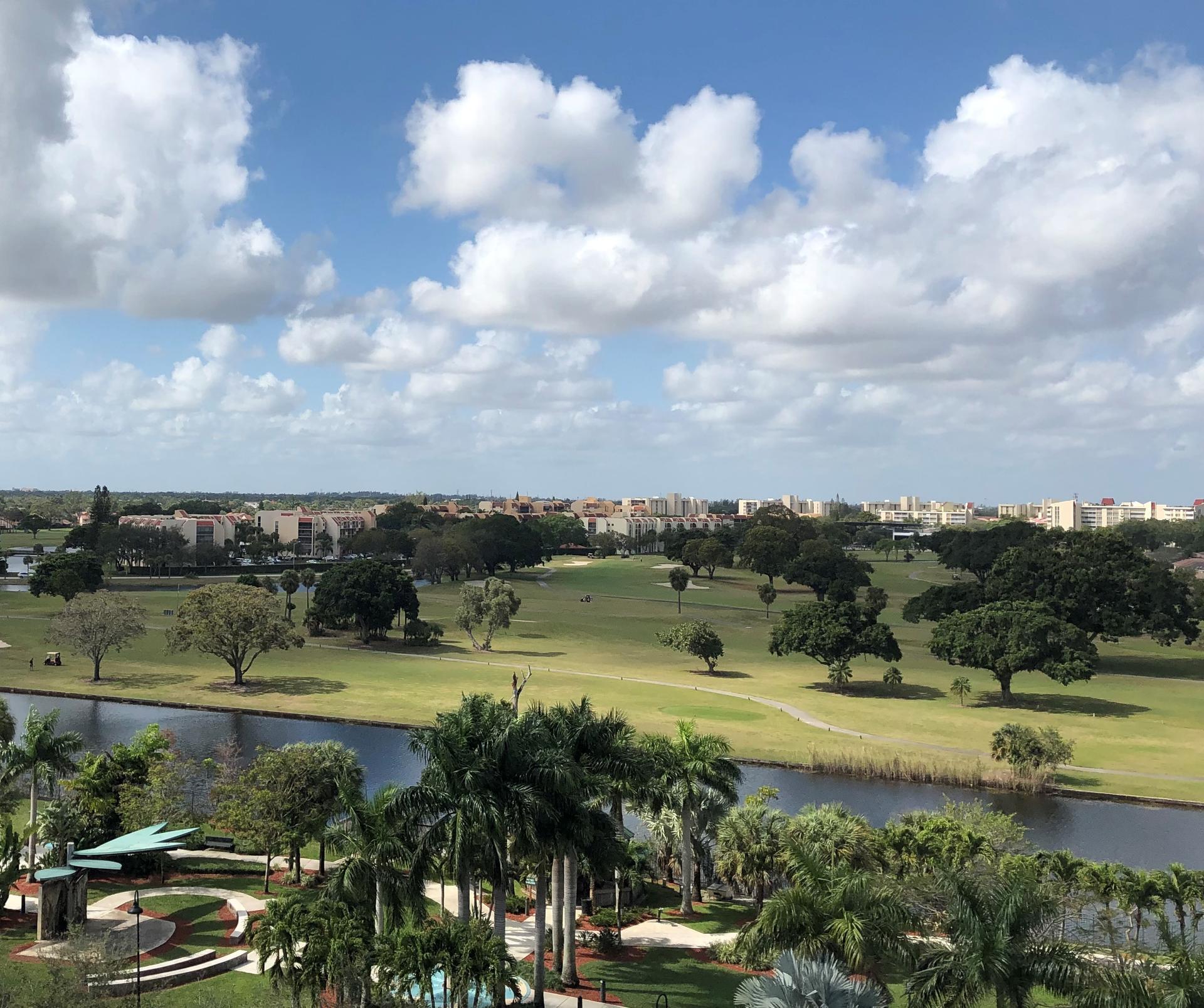 Chateau Mar Golf Resort, Trademark Collection By Wyndham 4* Lauderhill