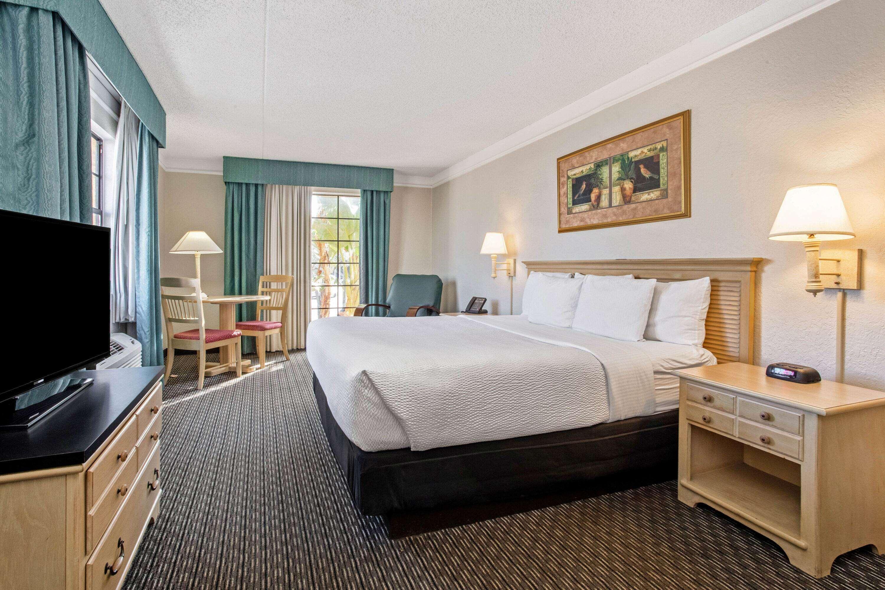 La Quinta By Wyndham Tampa Bay Clearwater