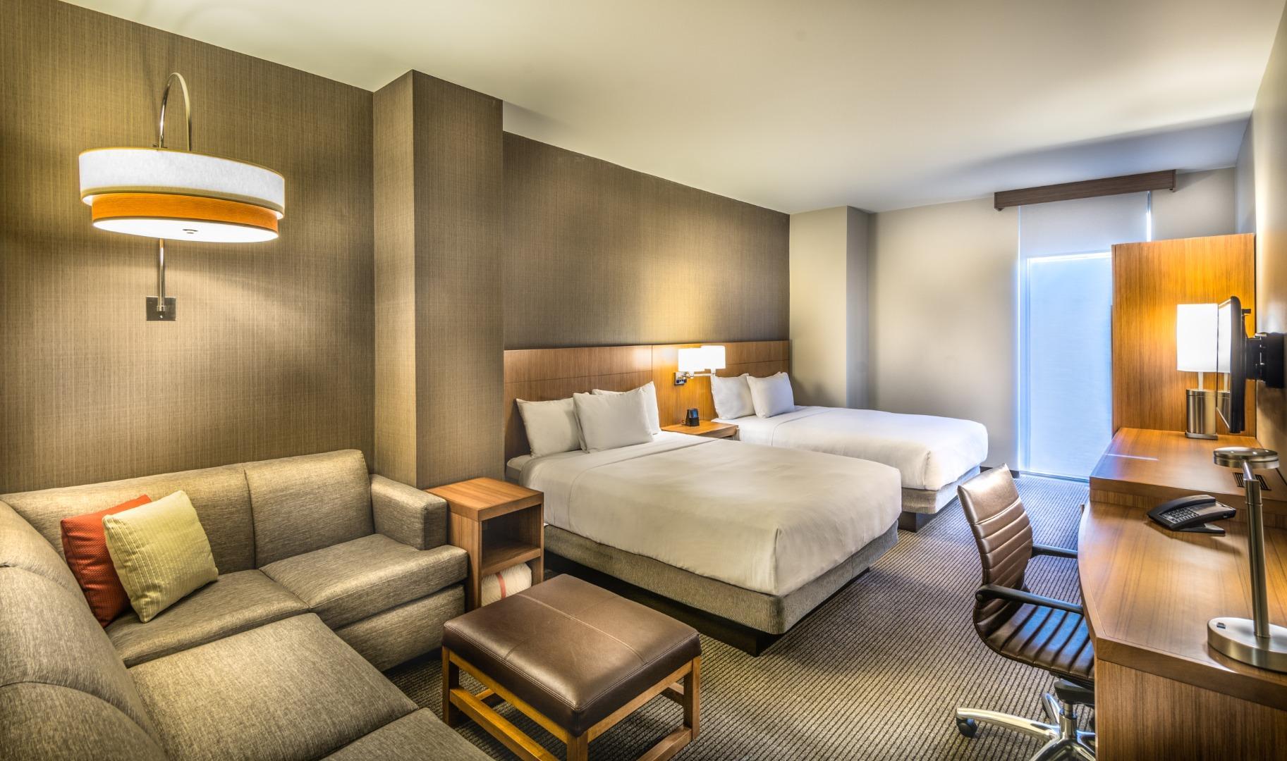 Faro Blanco & Yacht Club Marathon, Curio By Hilton Resort 4*