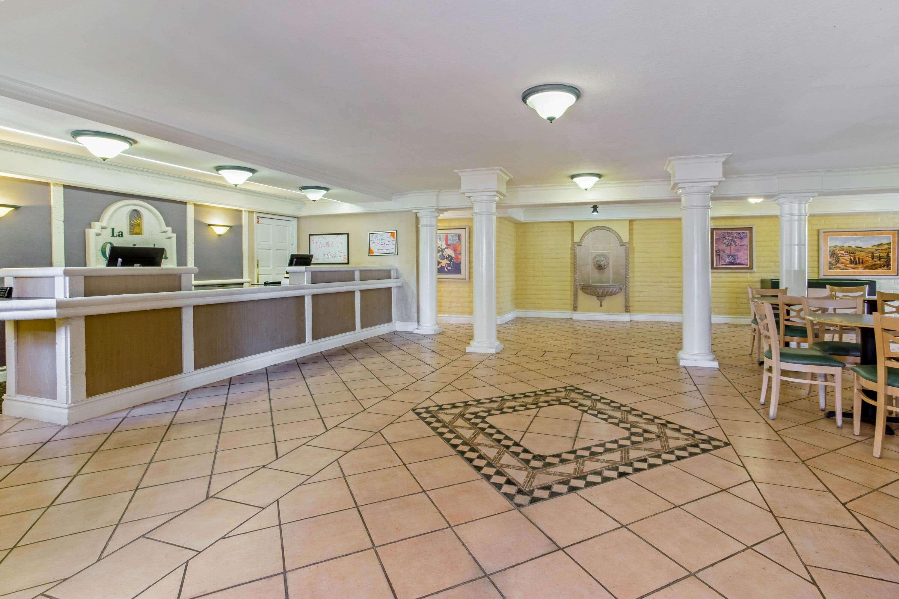 Hotel La Quinta By Wyndham Tampa Bay Clearwater Pinellas Park